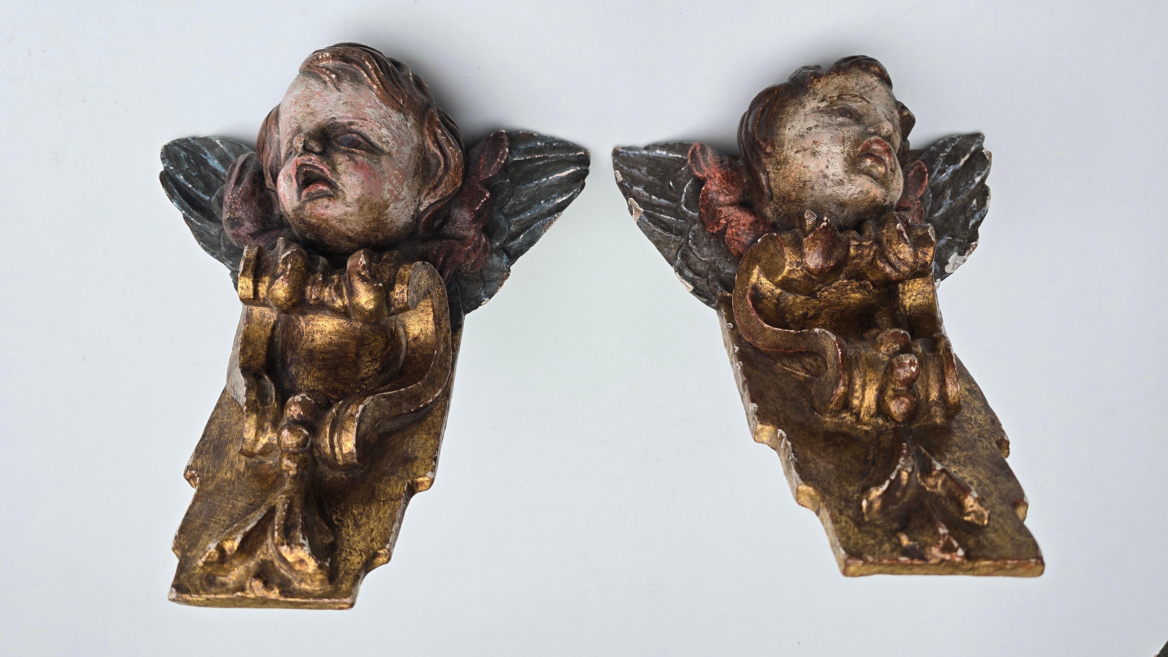 Pair of 18th Century Italian Baroque Cherub Corner Carvings, c. 1750–1780 im Angebot 1
