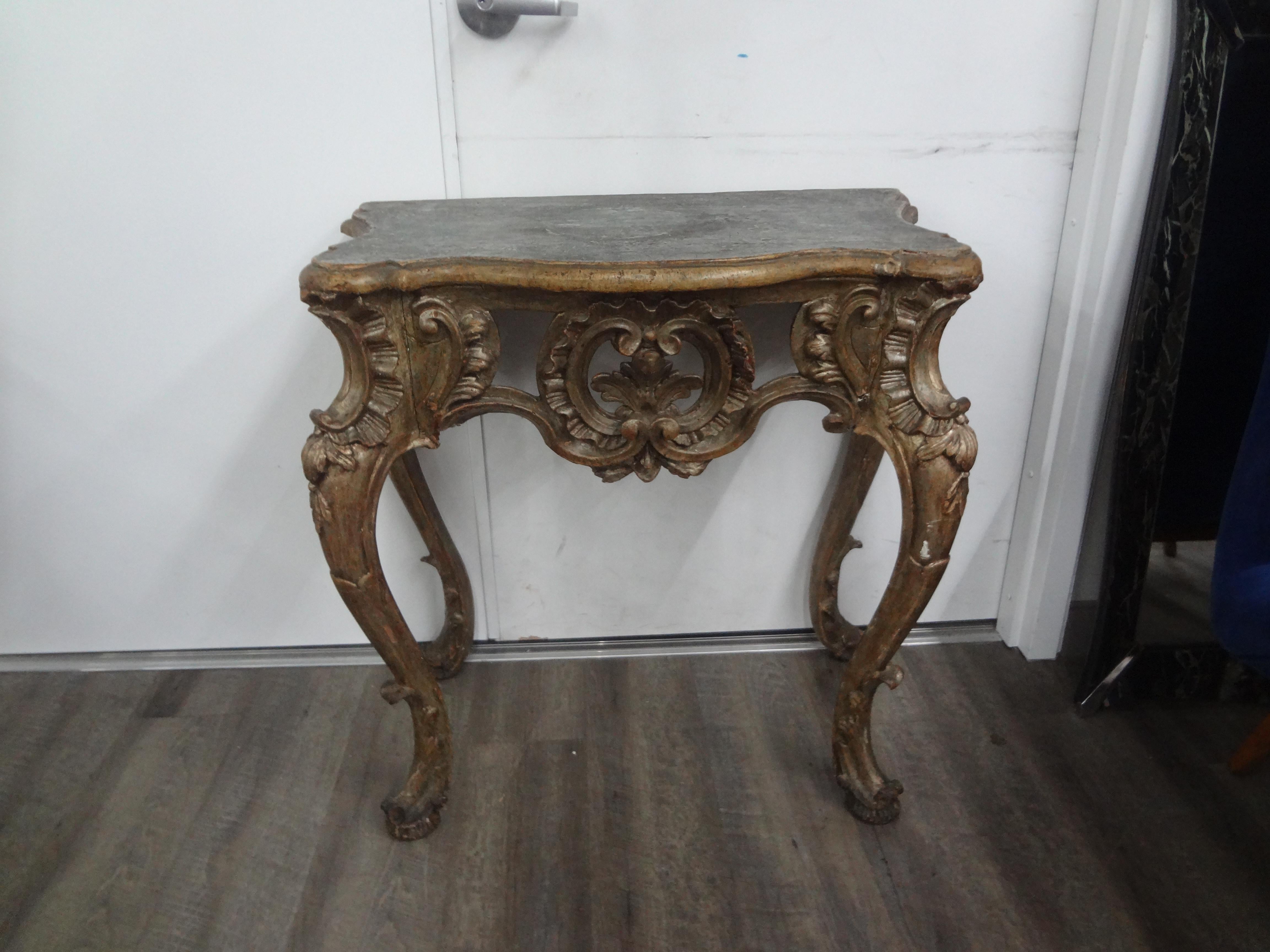 Pair Of 18th Century Italian Baroque Giltwood Console Tables For Sale 5