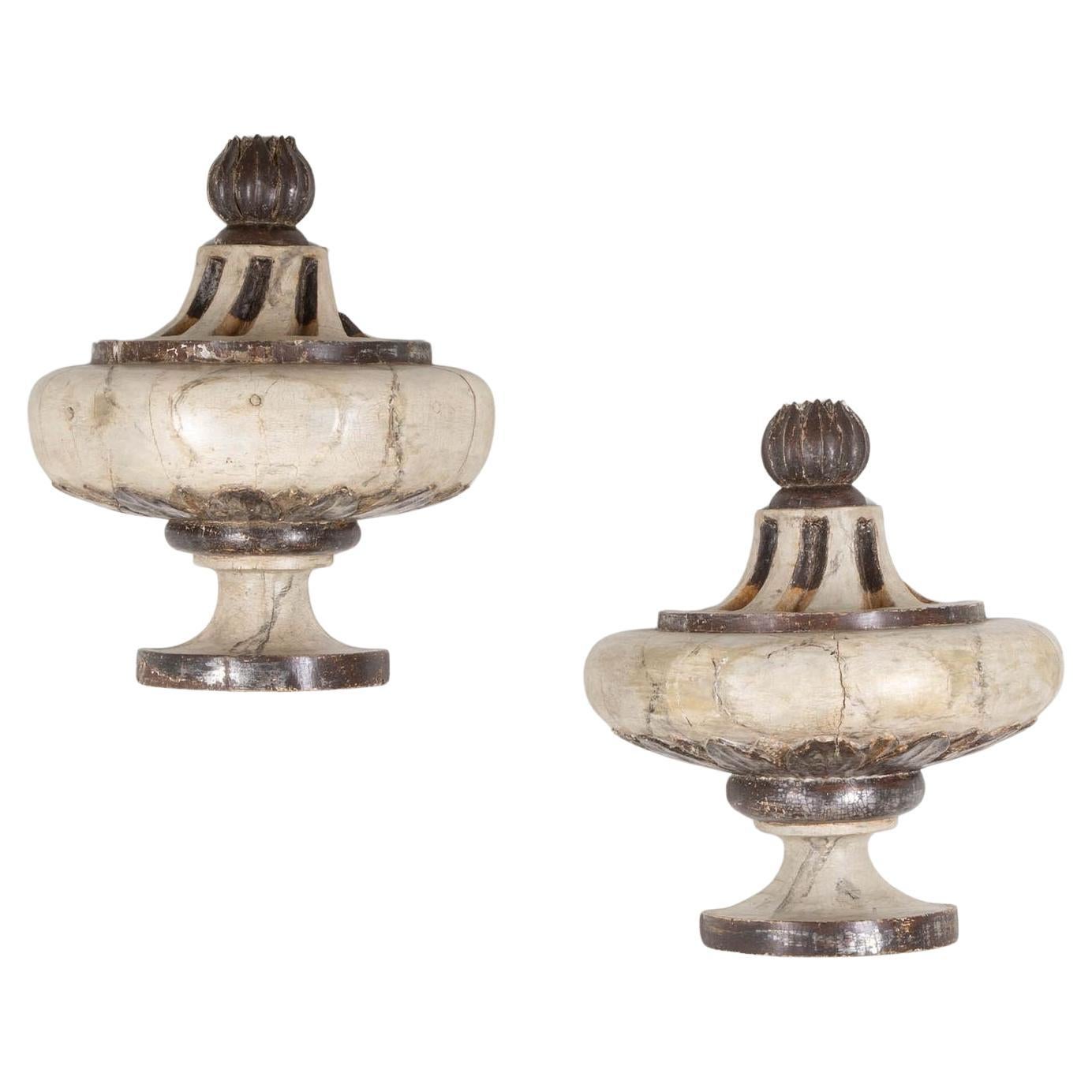Pair of 18th Century Italian Baroque Style Finials For Sale