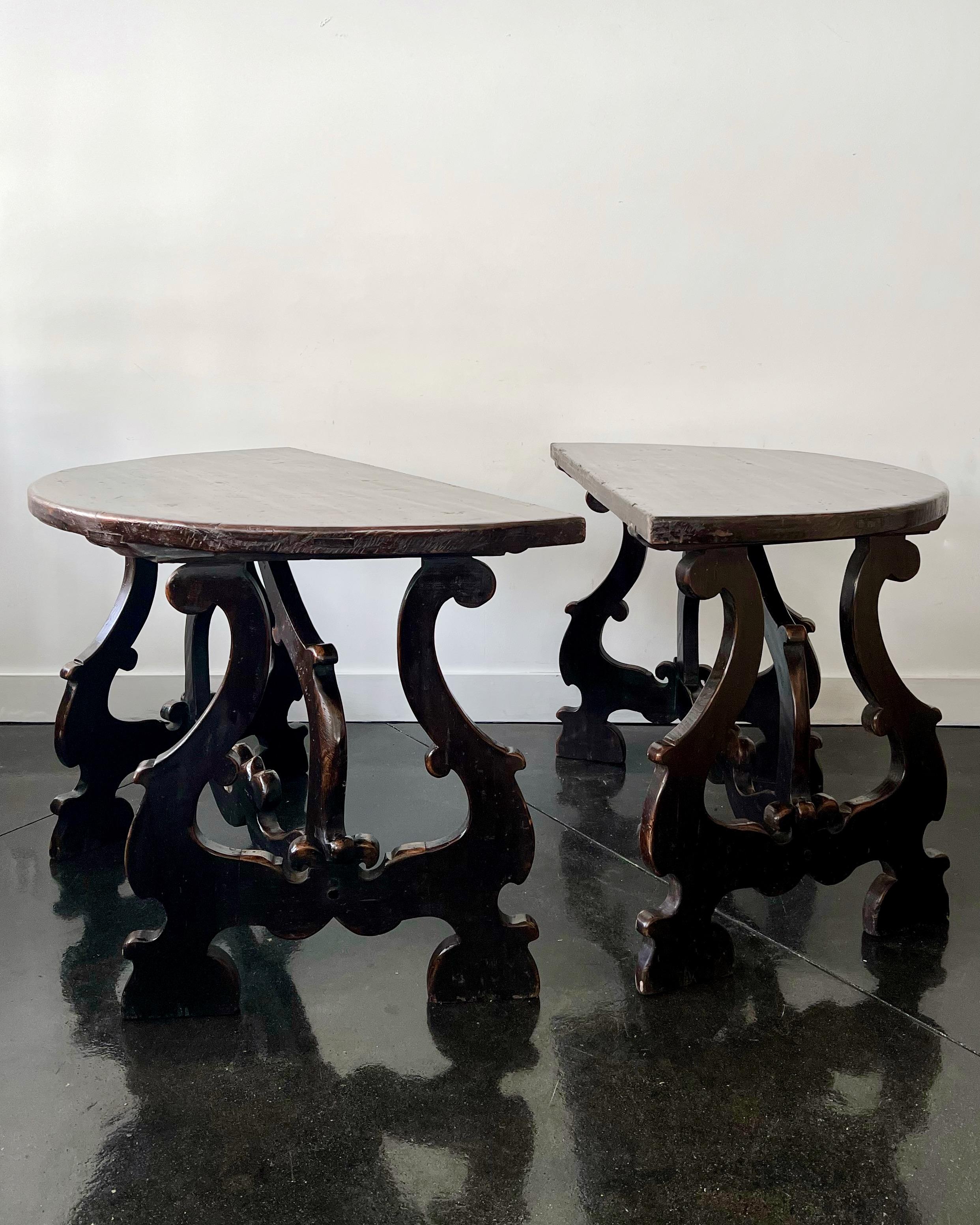 Hand-Carved Pair of 18th Century Italian Baroque Walnut Demilune Consoles For Sale