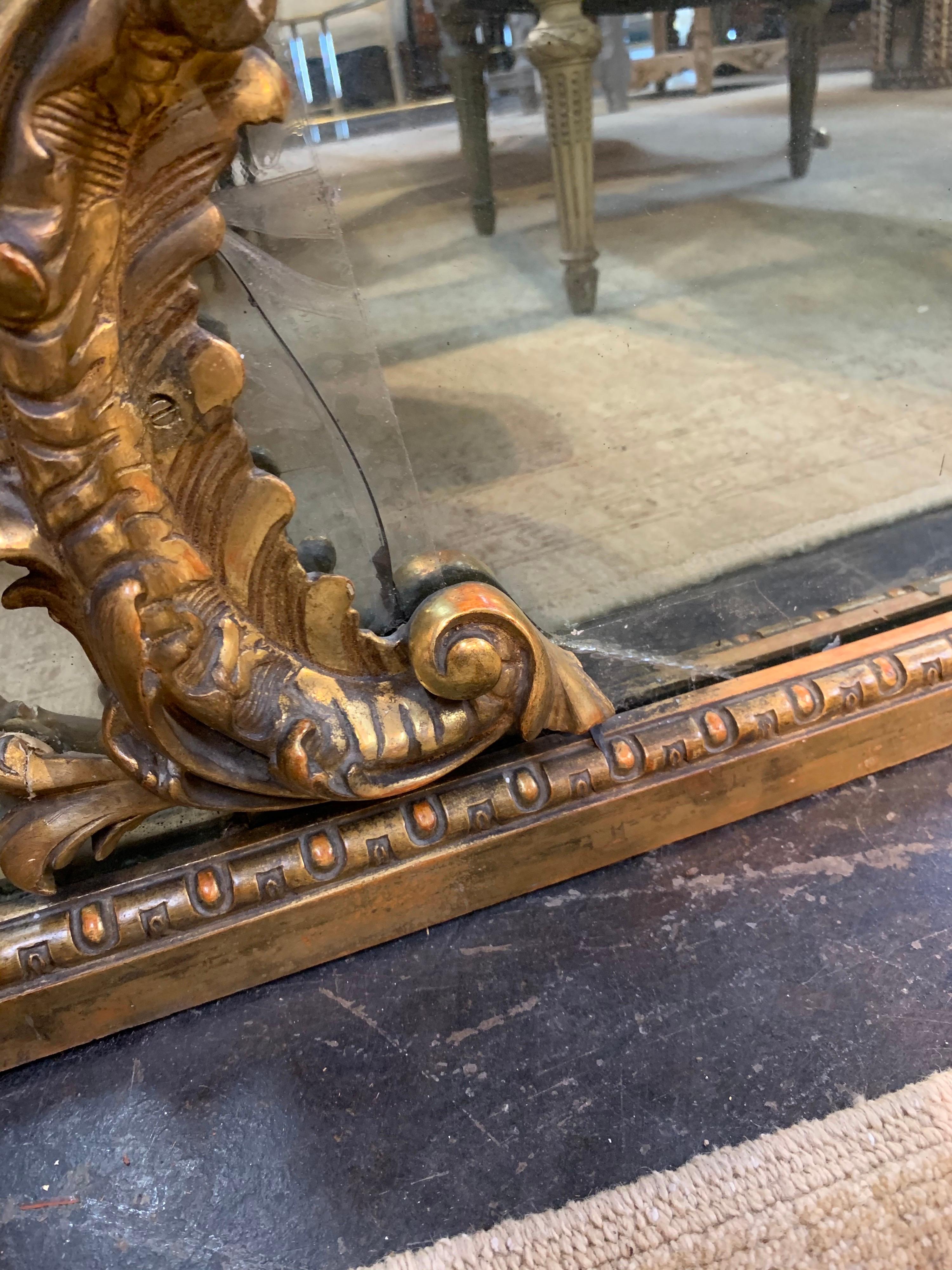 Pair of 18th Century Italian Carved and Giltwood Floor Mirrors For Sale 2