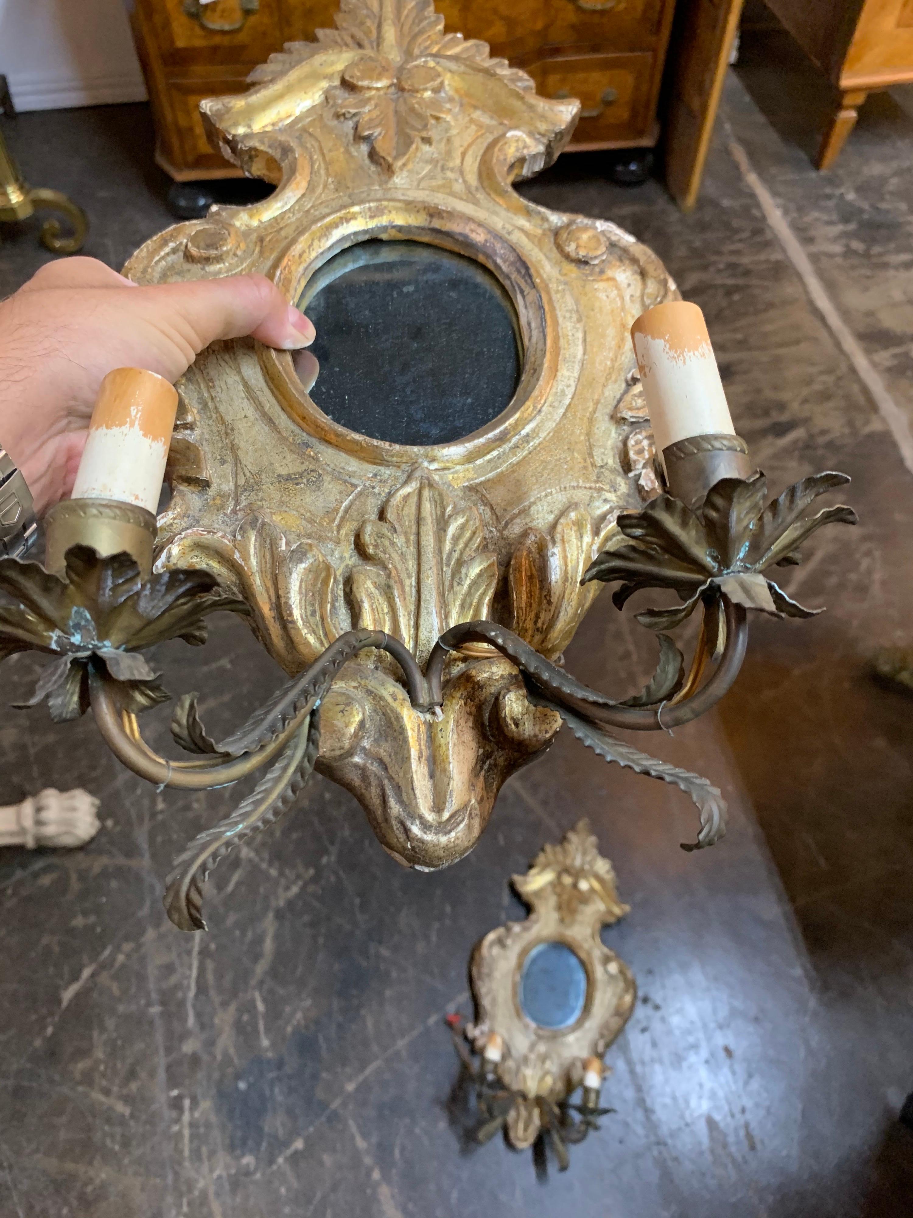 Mirror Pair of 18th Century Italian Carved and Giltwood Wall Sconces