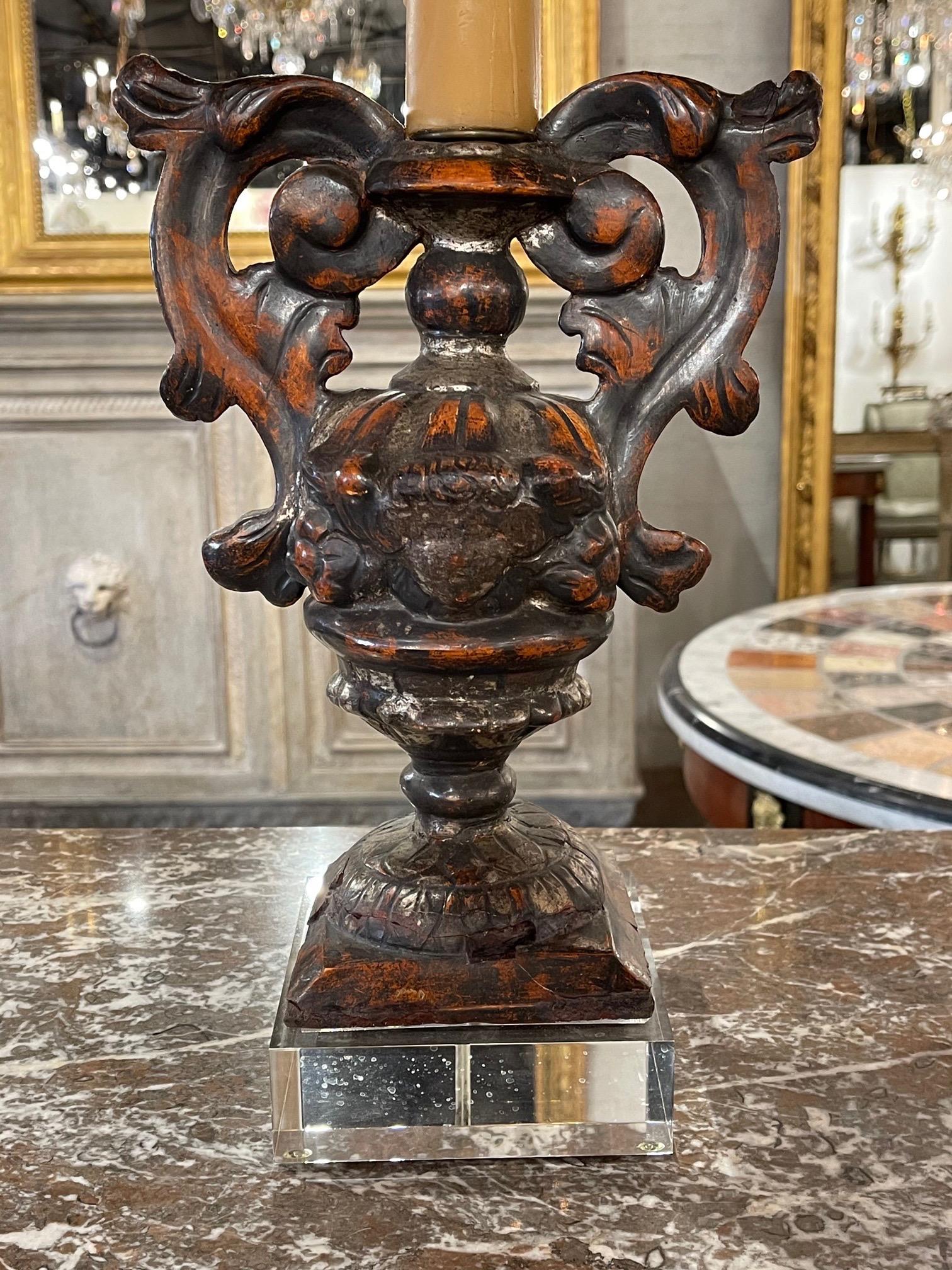 Interesting pair of 18th century Italian carved and polychromed urn shaped wood lamps on Lucite bases. Nice custom silk shades as well. Pretty!