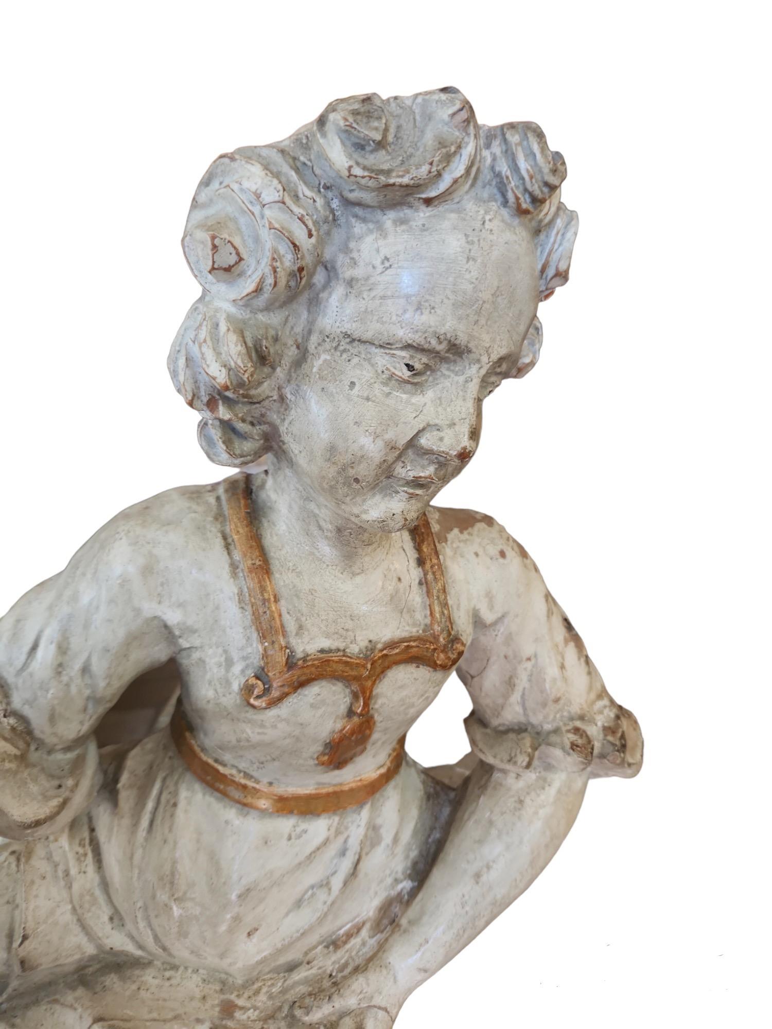 Neoclassical Pair of 18th Century Italian Carved Figures For Sale