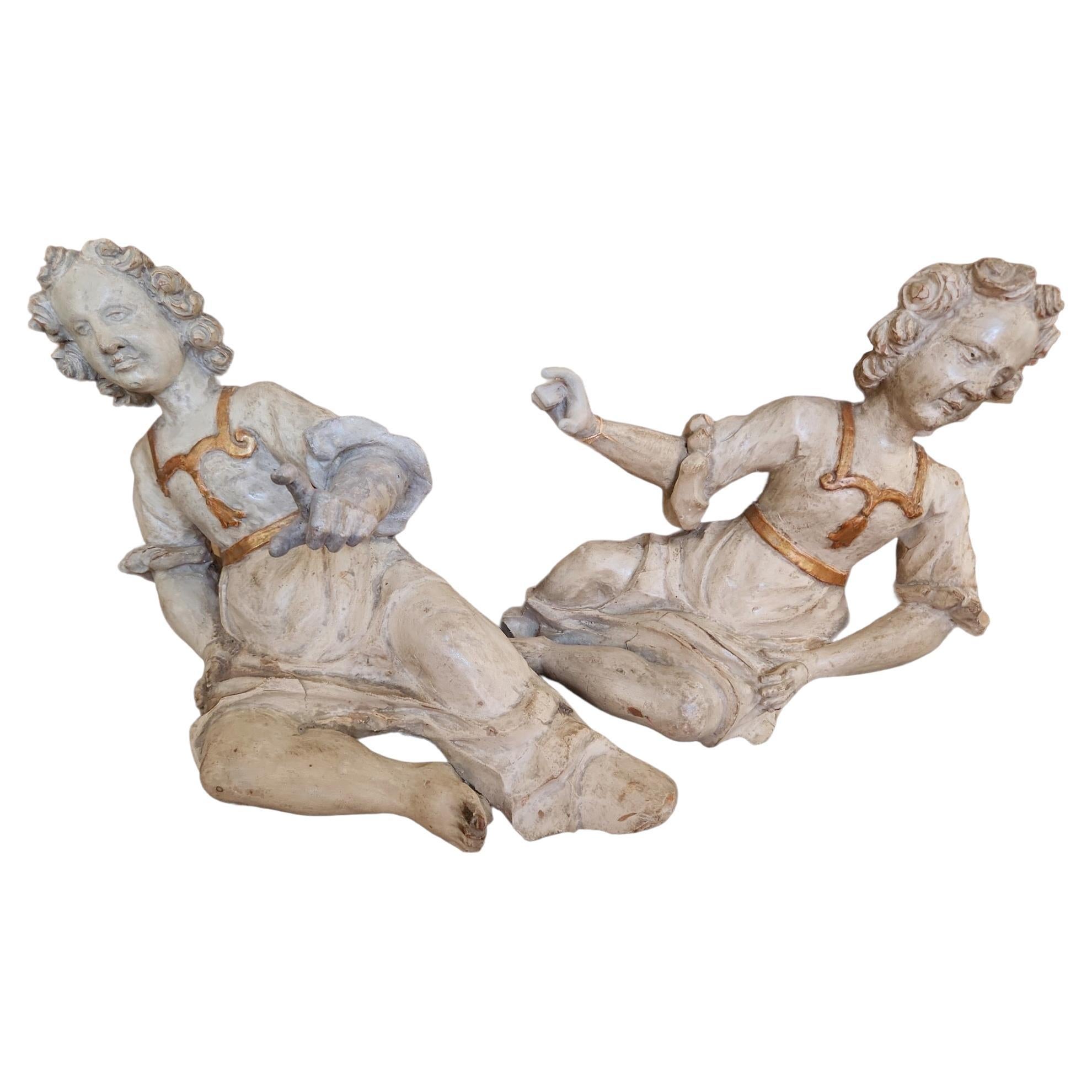 Pair of 18th Century Italian Carved Figures For Sale