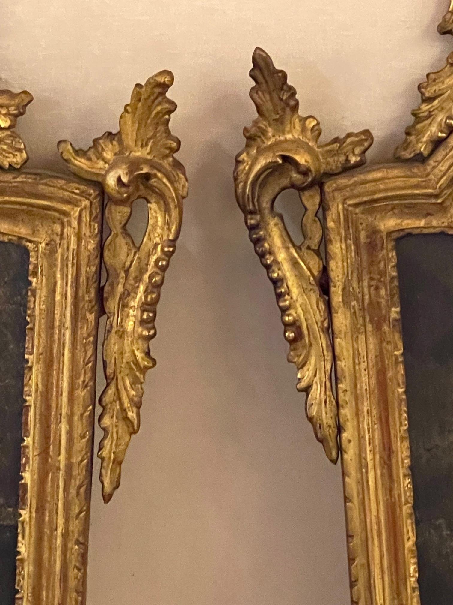 Pair of 18th Century Italian Carved Giltwood Mirrors 4