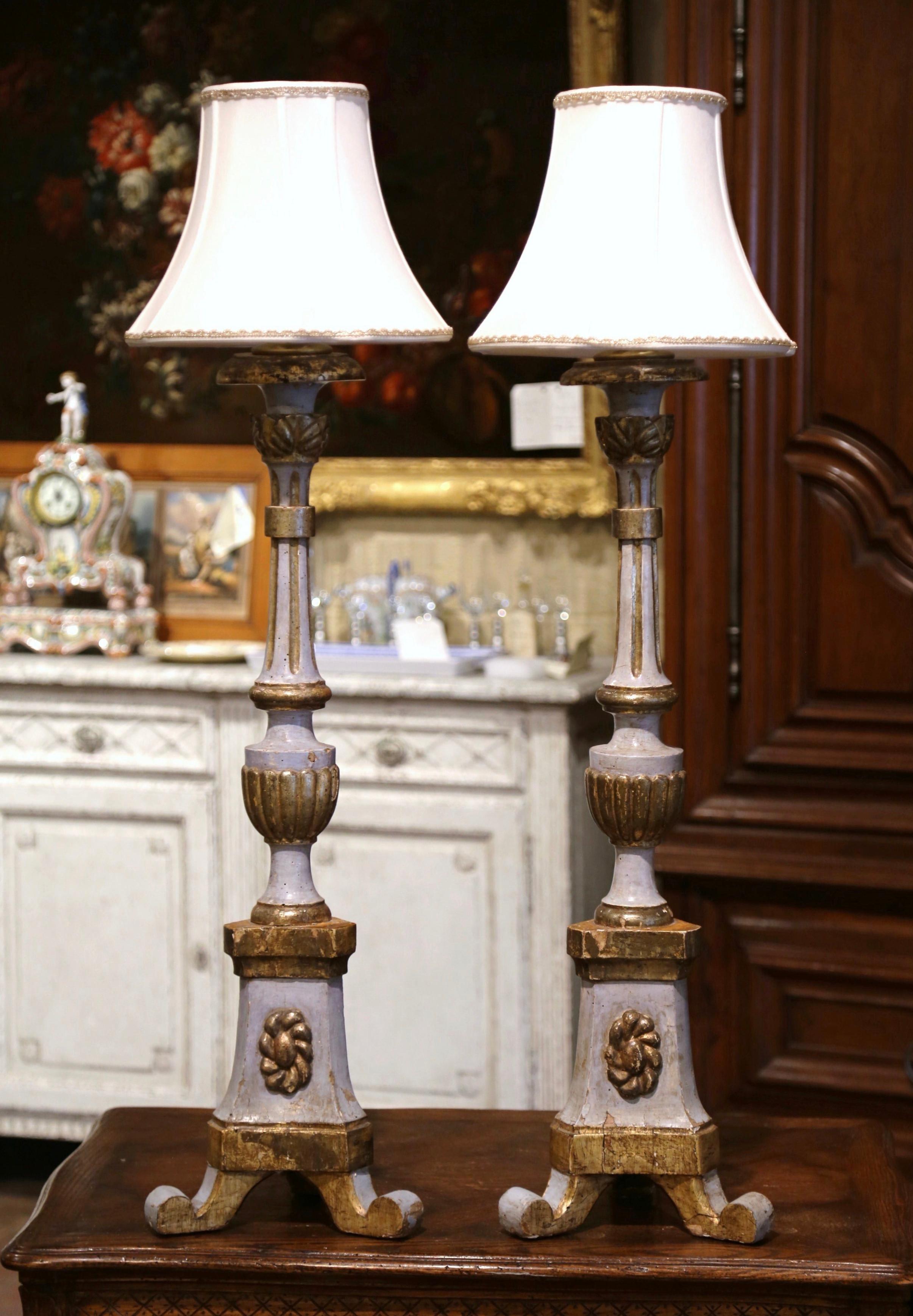 Hand-Carved Pair of 18th Century Italian Carved Giltwood Painted Candlestick Lamps & Shades