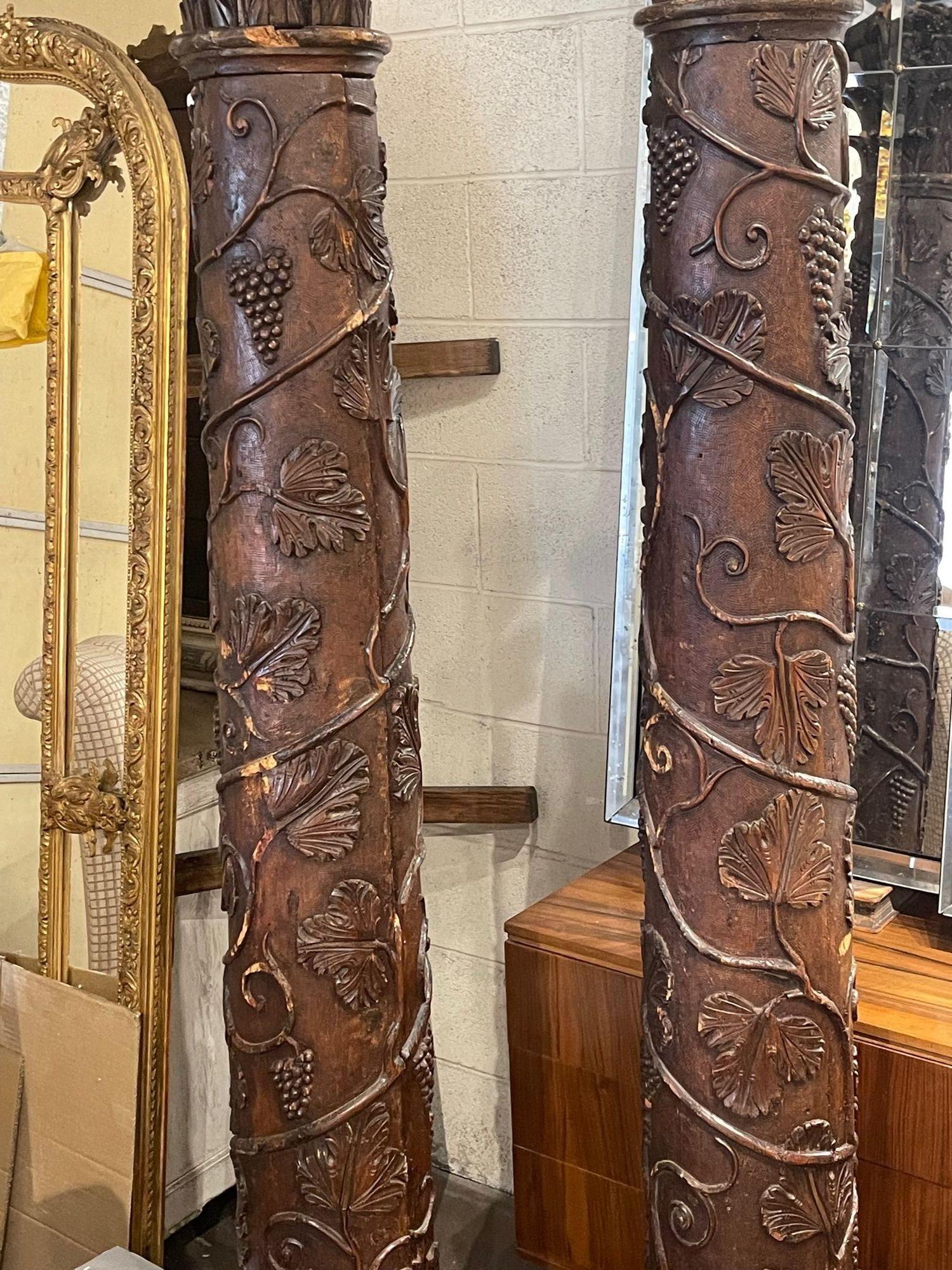 Pair of 18th Century Italian Carved Walnut Columns For Sale 1