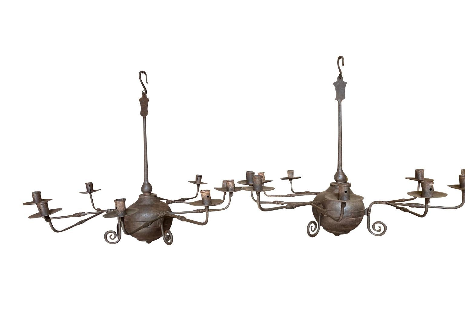 Iron Pair Of 18th Century Italian Chandeliers For Sale