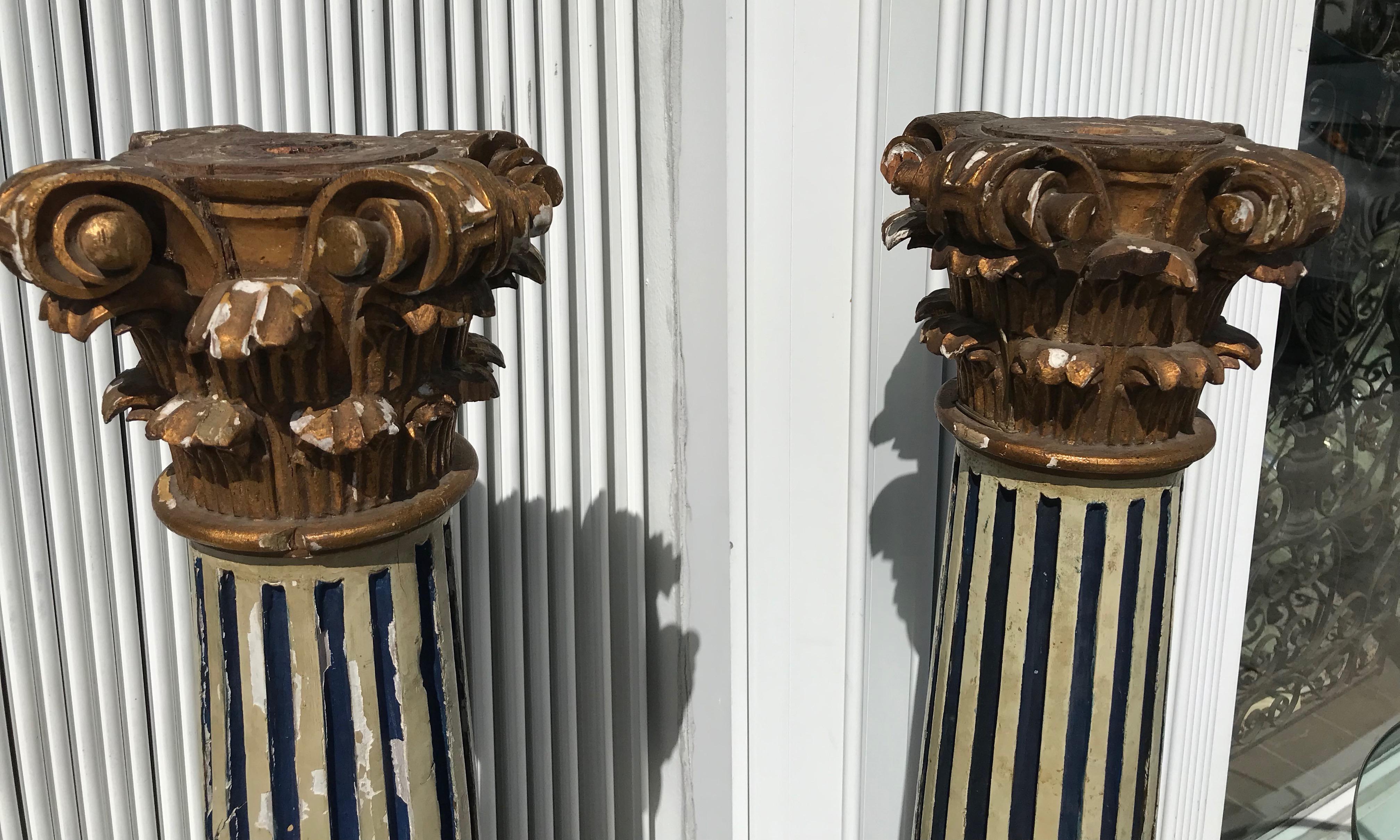 Paar italienische Säulen aus dem 18. Jahrhundert im Angebot 1