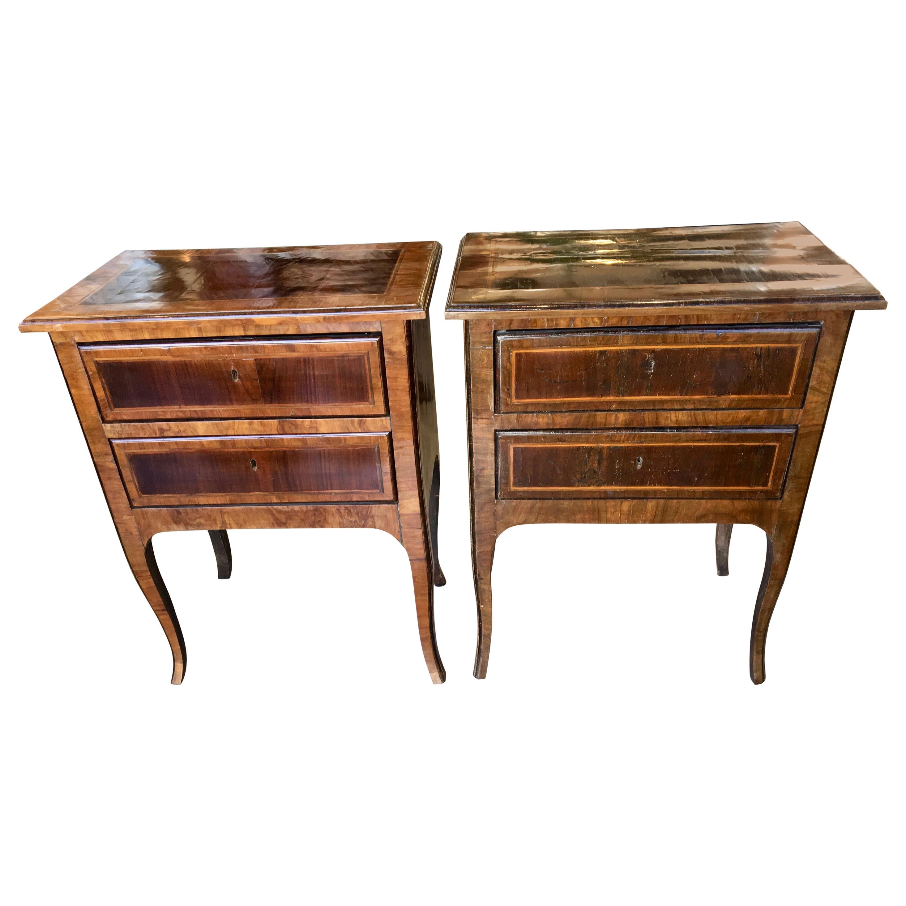 Pair of 18th Century Italian Commodinis, Side Tables, Stands