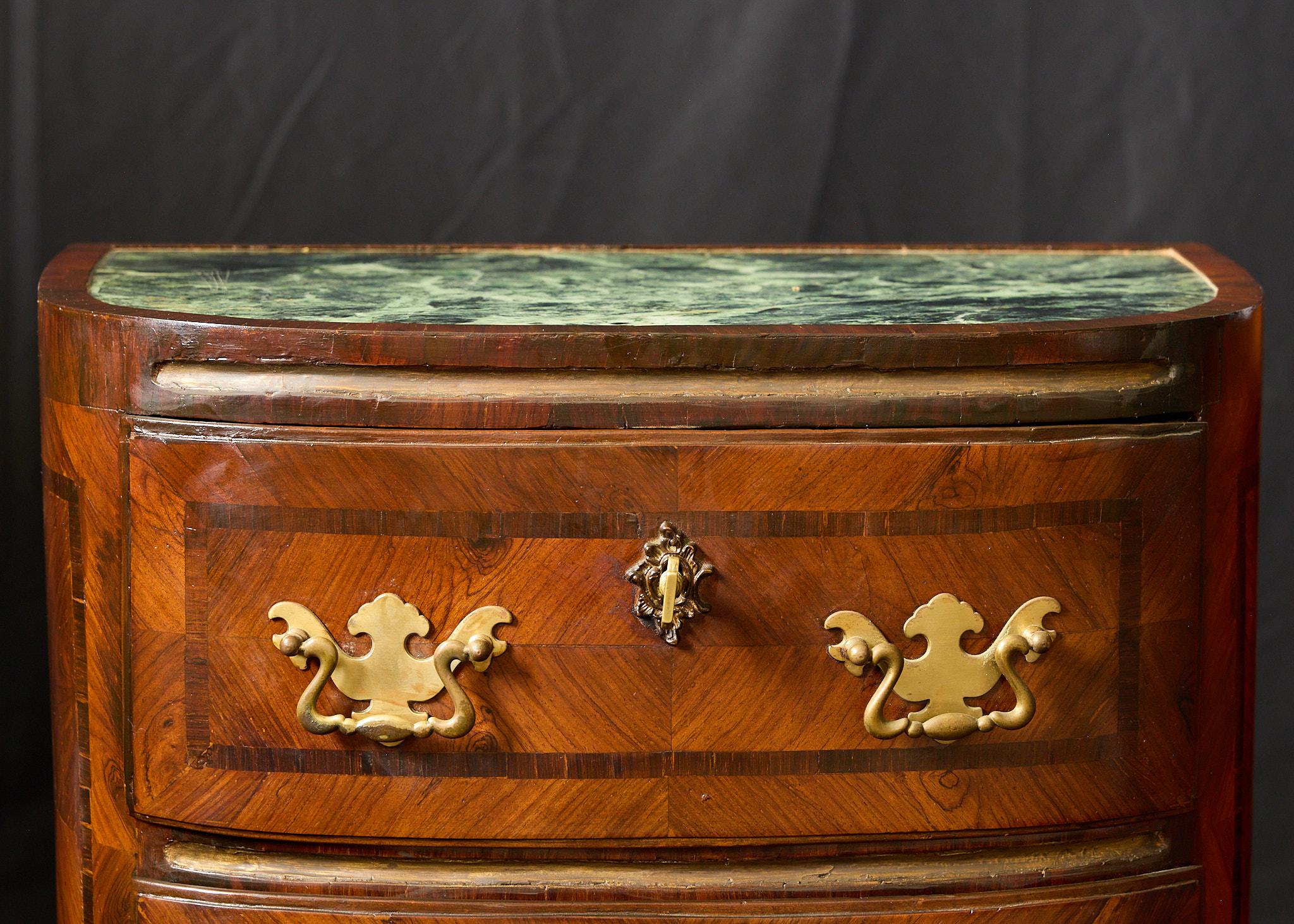 Pair of 18th Century Italian Commodinis with Marble Tops, Sicilian, Circa 1780 For Sale 1
