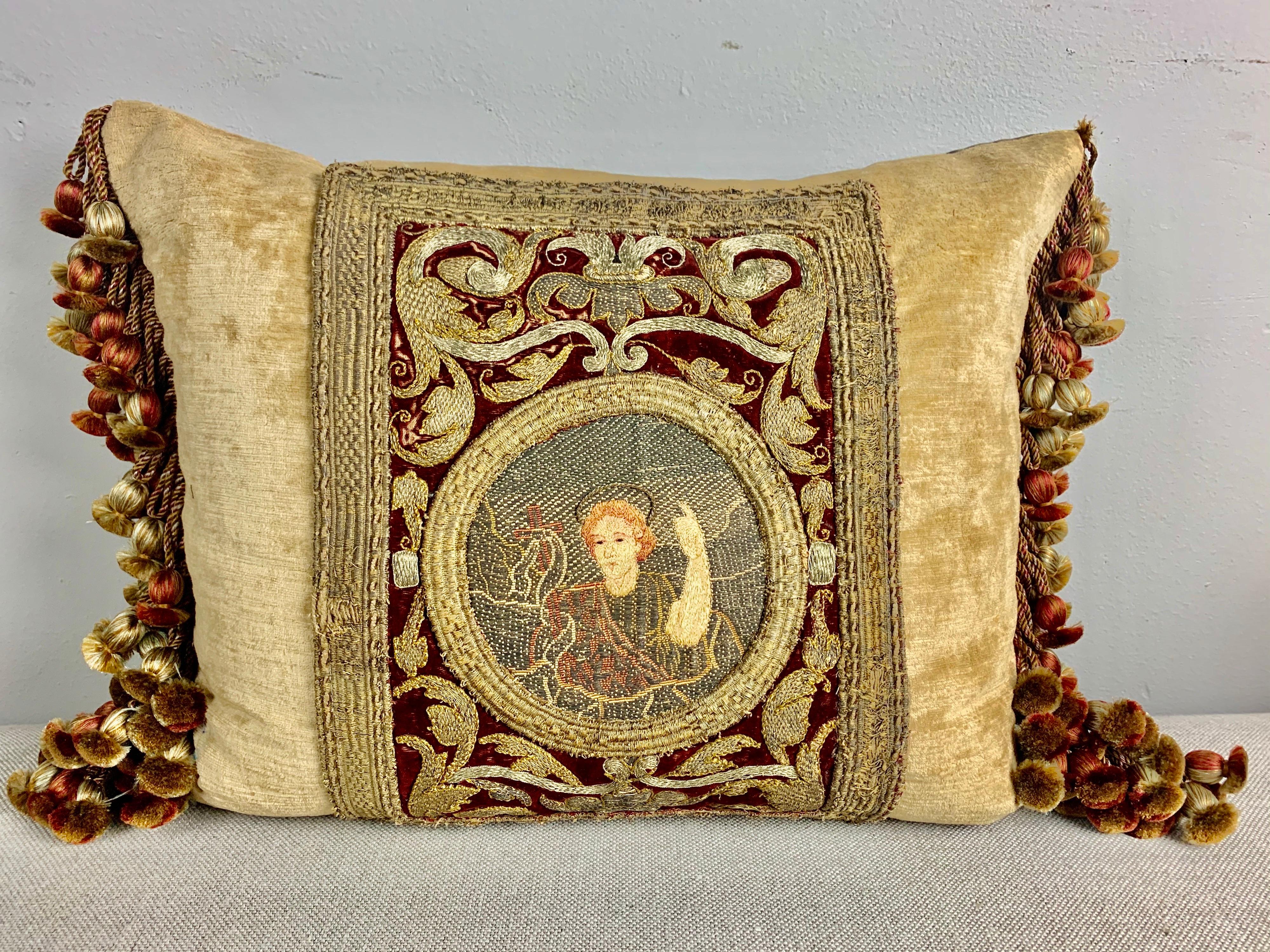 Silk Pair of 18th Century Italian Embroidered Metallic Velvet Pillows
