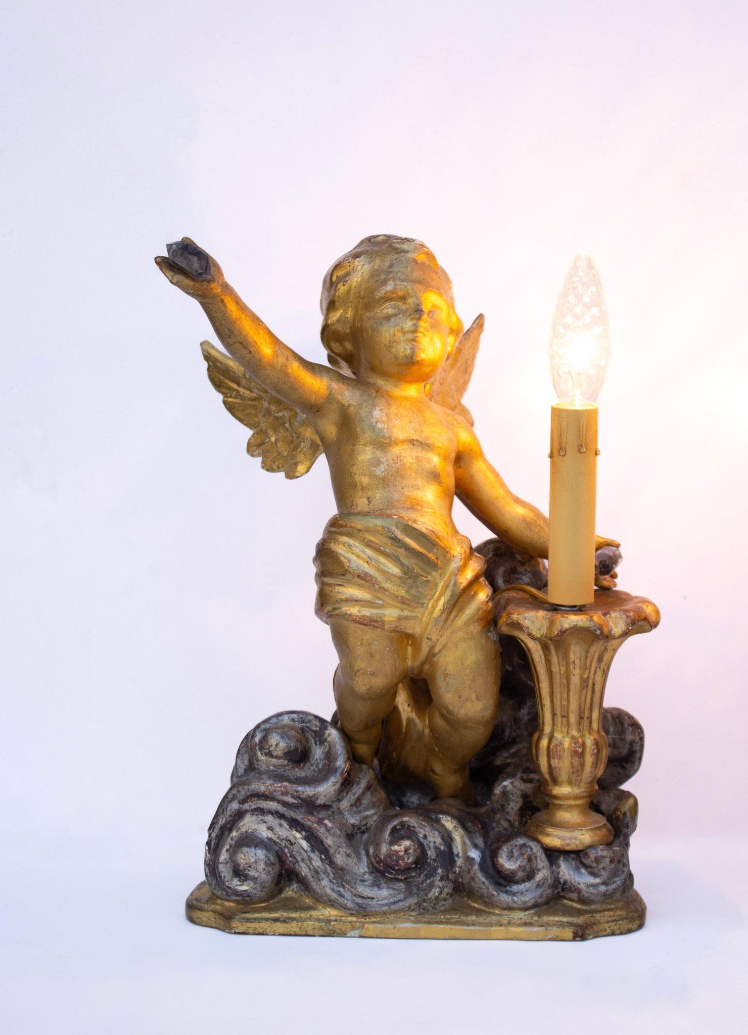 Paire de lampes d'ange italiennes du 18ème siècle, dorées et sculptées à la main sur nuages argentés en vente 5