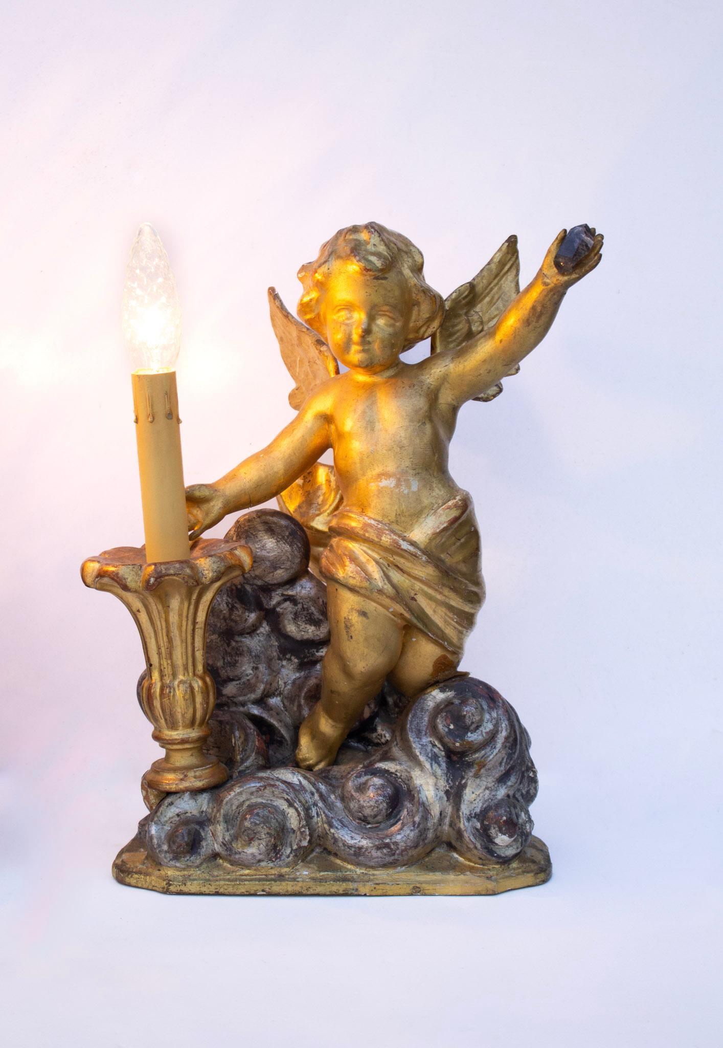 Paire de lampes d'ange italiennes du 18ème siècle, dorées et sculptées à la main sur nuages argentés en vente 6