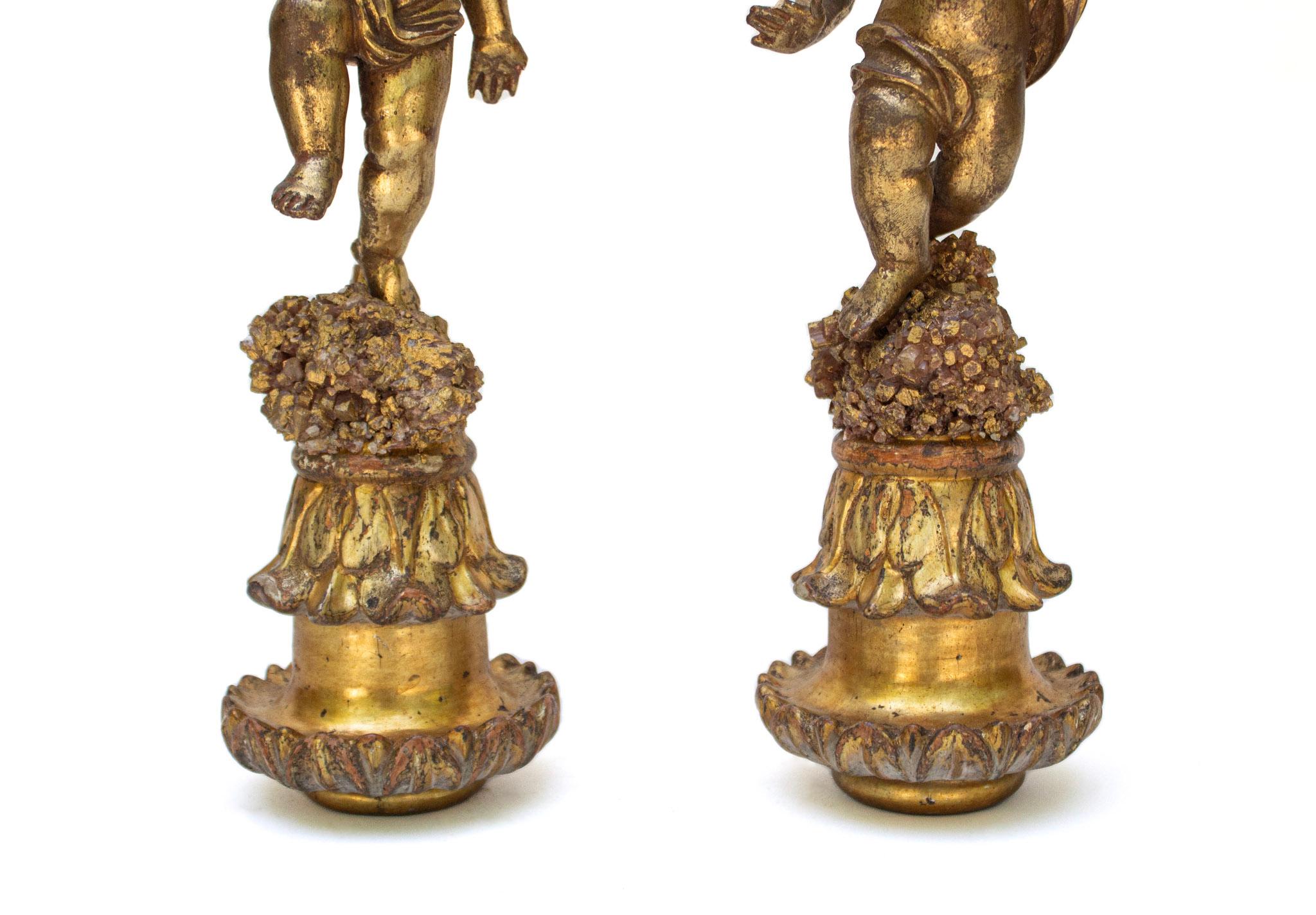 Rococo Pair of 18th Century Italian Gilded Angels on Aragonite Crystal Clusters For Sale