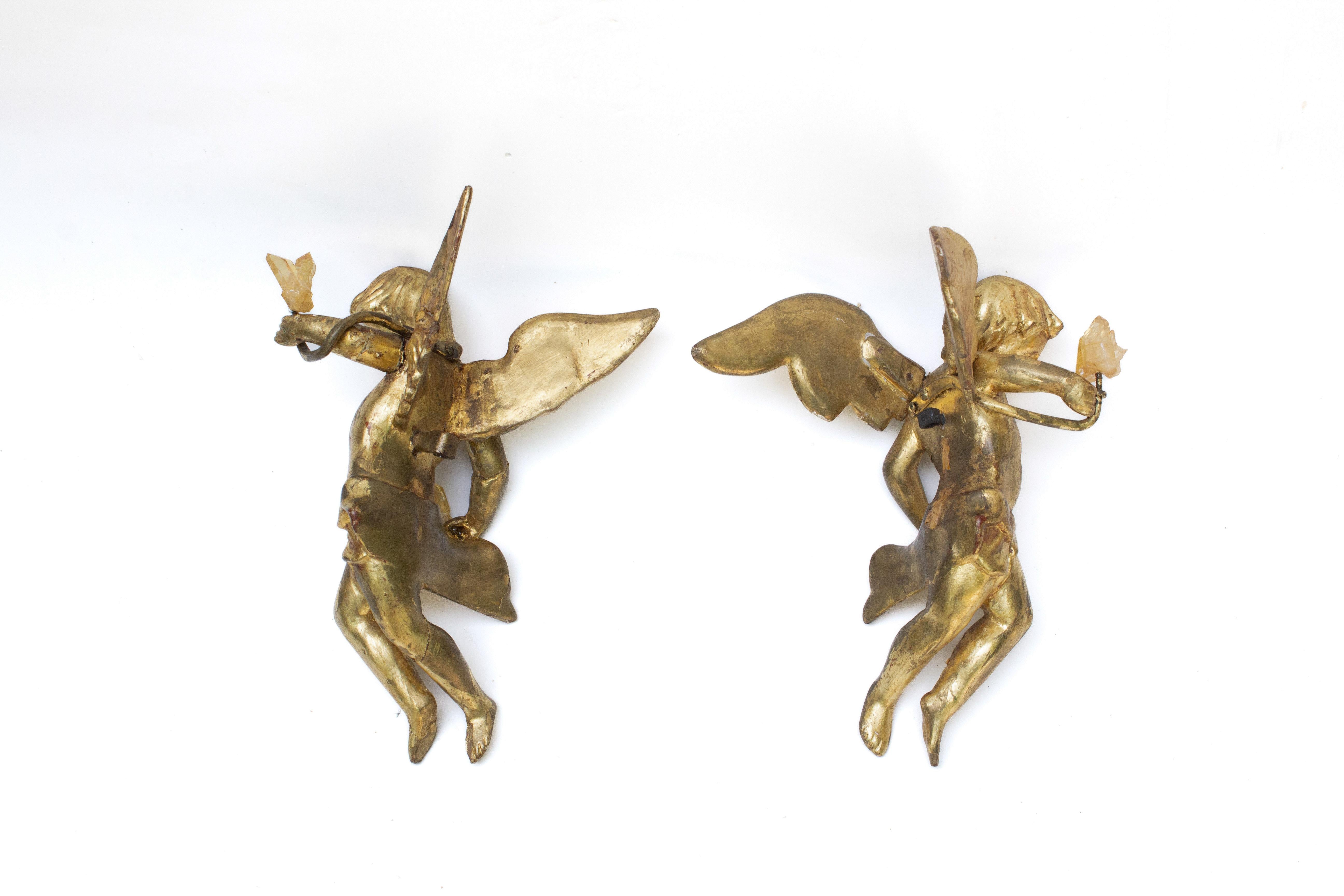 18th Century and Earlier Pair of 18th Century Italian Gilded Angels with Golden Quartz Crystals  For Sale