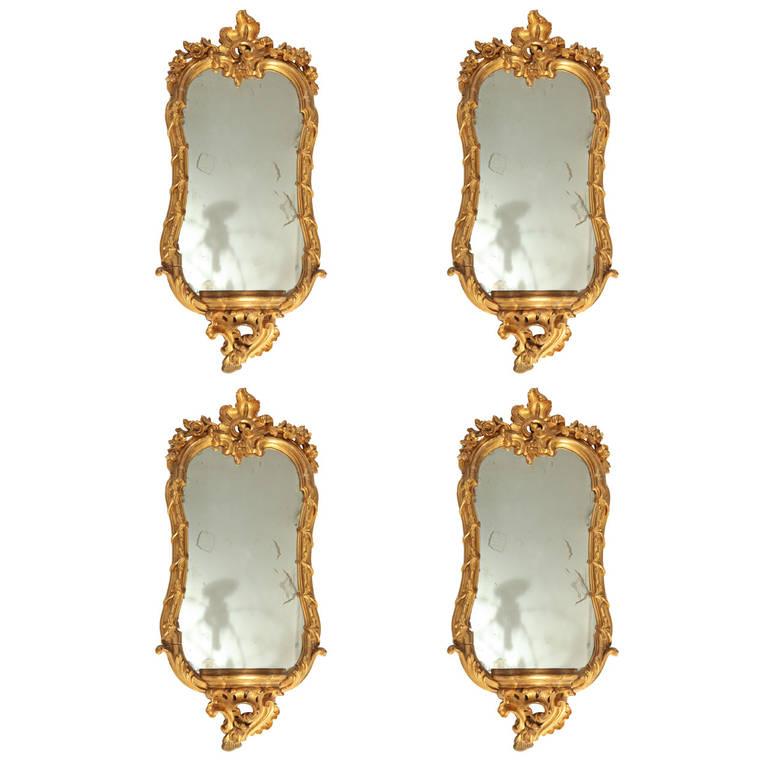 Pair of 18th Century Italian Gilt-wood Mirrors or Wall Lights Roma, 1750 For Sale 1