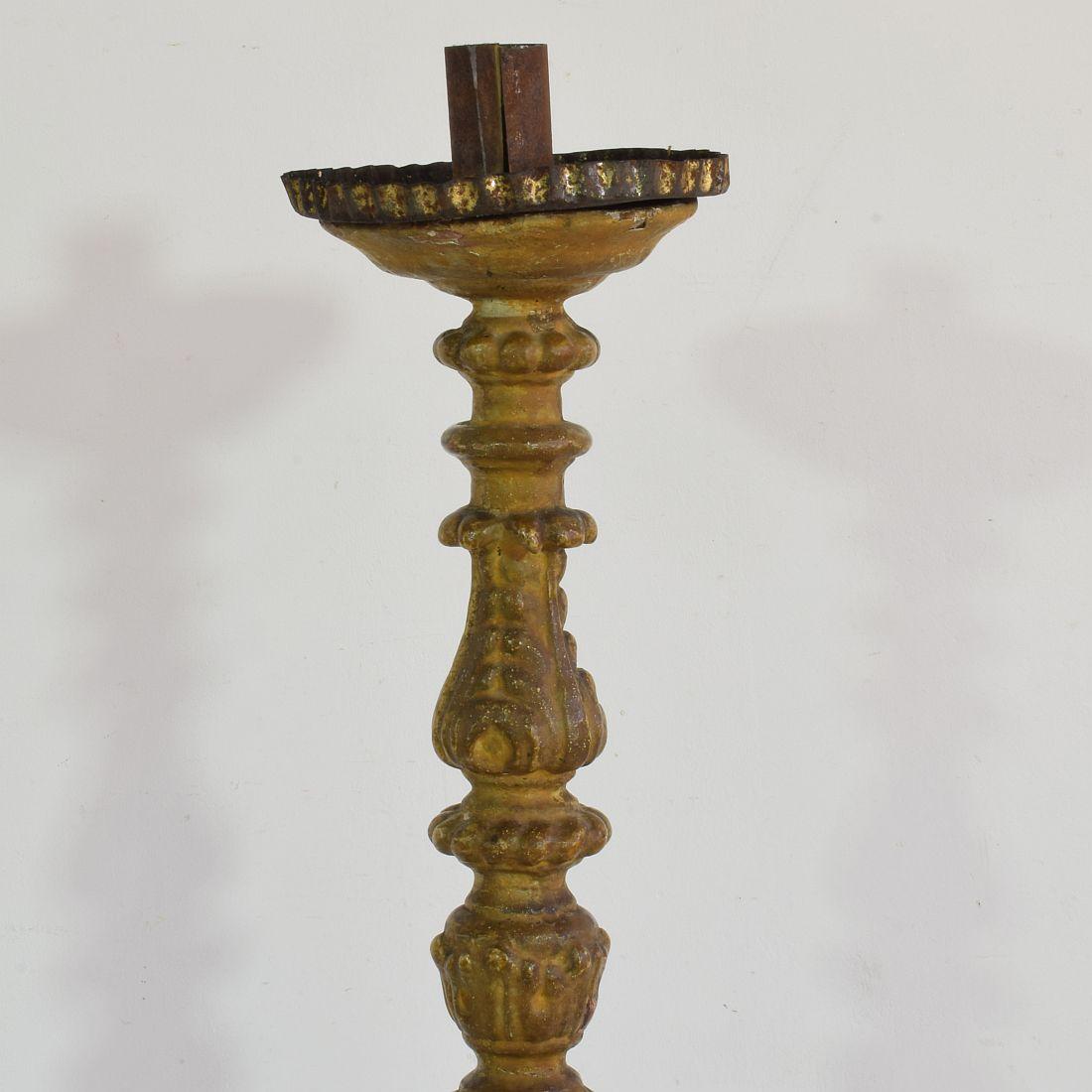 Pair of 18th Century Italian Giltwood Baroque Candlesticks or Candleholders 4