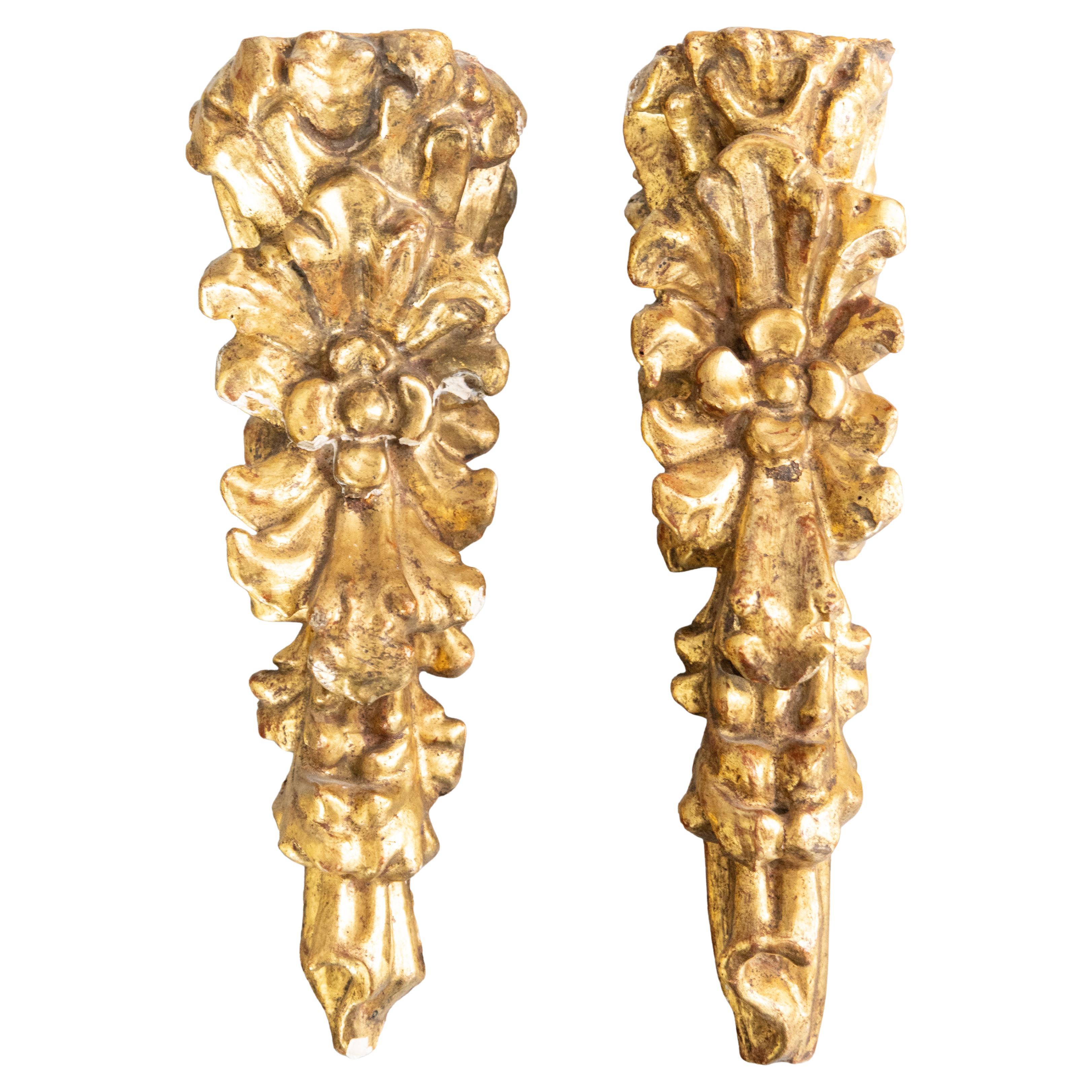 Pair of 18th Century Italian Giltwood Hanging Architectural Fragments Wall Swags
