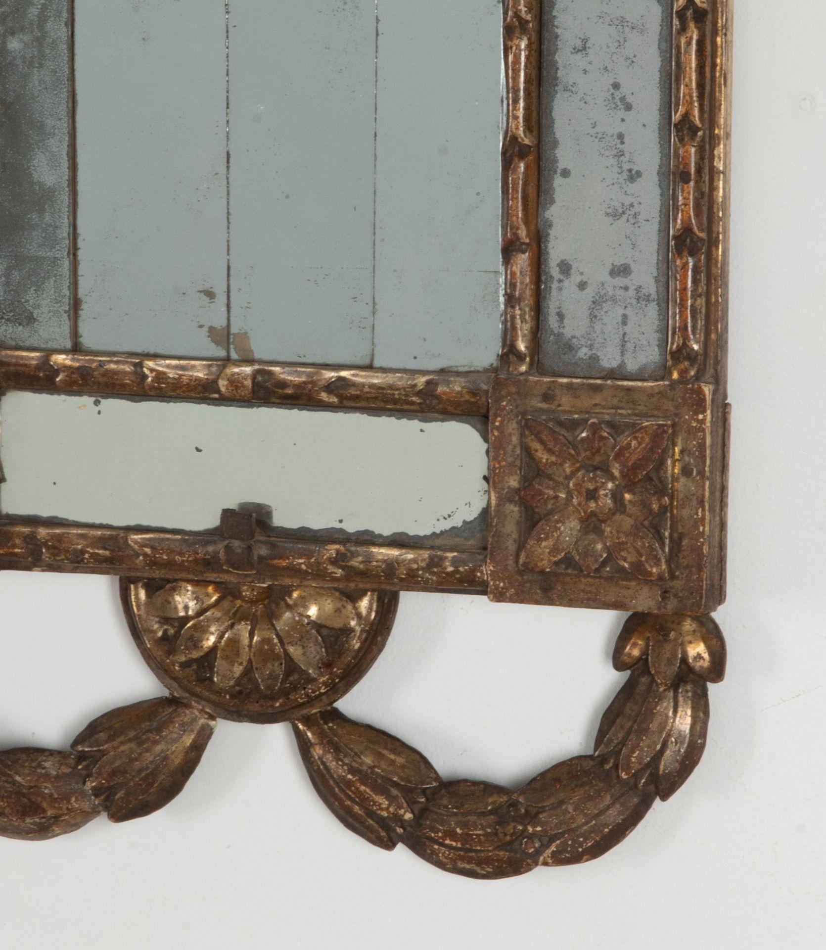 Coppia di specchi o sconsole in legno dorato italiano del XVIII secolo In condizioni buone in vendita a Gloucestershire, GB