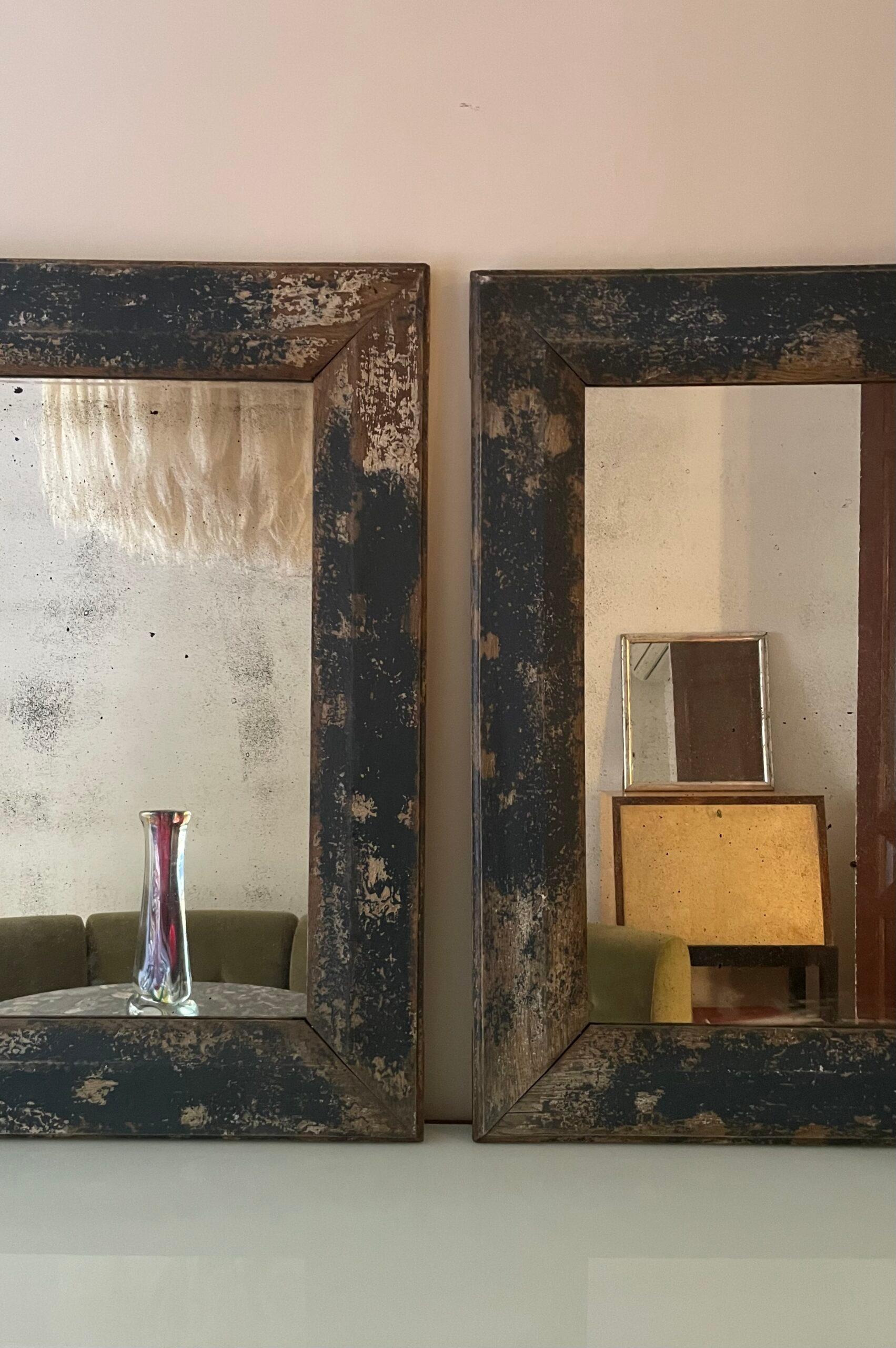Bois Paire de miroirs italiens du XVIIIe siècle en vente