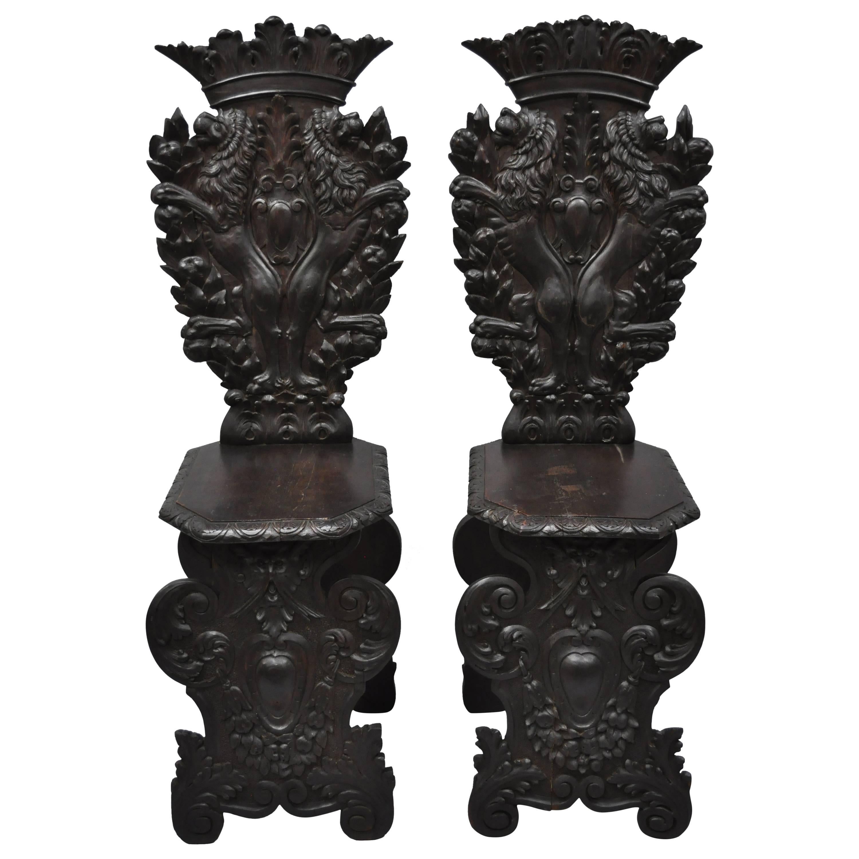 Pair of 18th Century Italian Renaissance Lion Carved Walnut Sgabello Hall Chairs For Sale