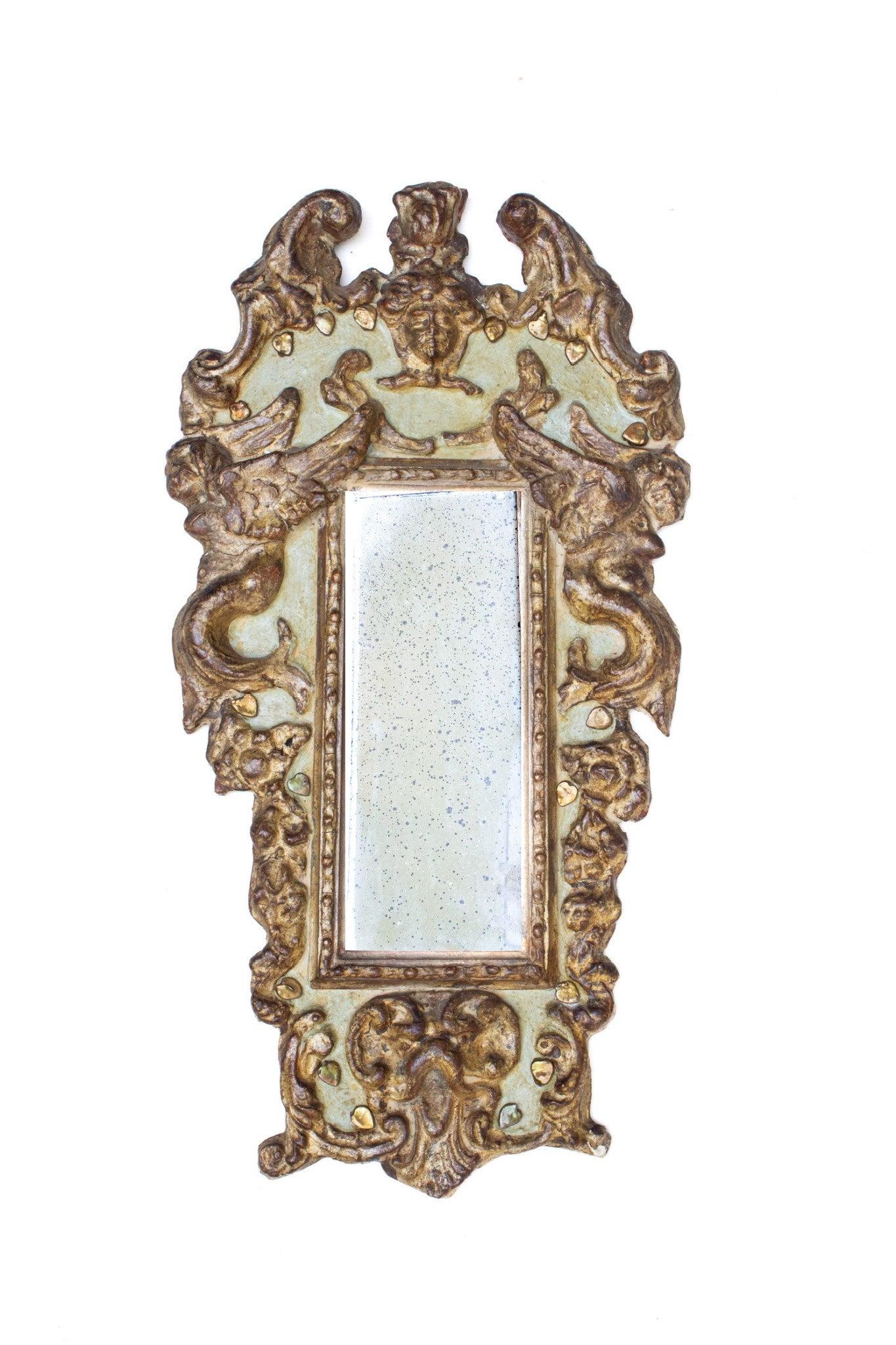 Peint à la main Paire de miroirs chérubins rococo italiens du 18ème siècle verts et dorés en vente