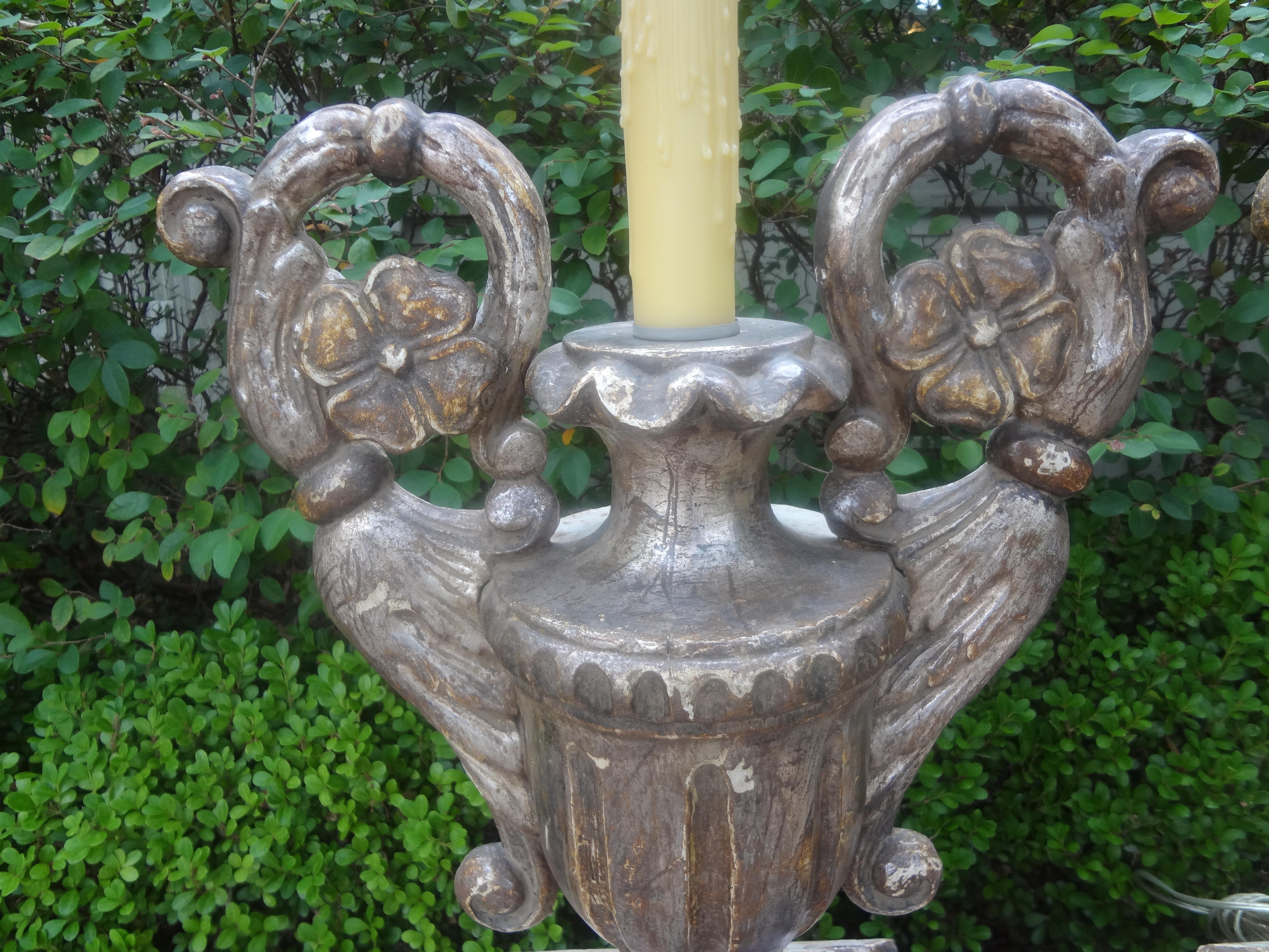 Pair Of 18th Century Italian Silver Giltwood Lamps For Sale 2