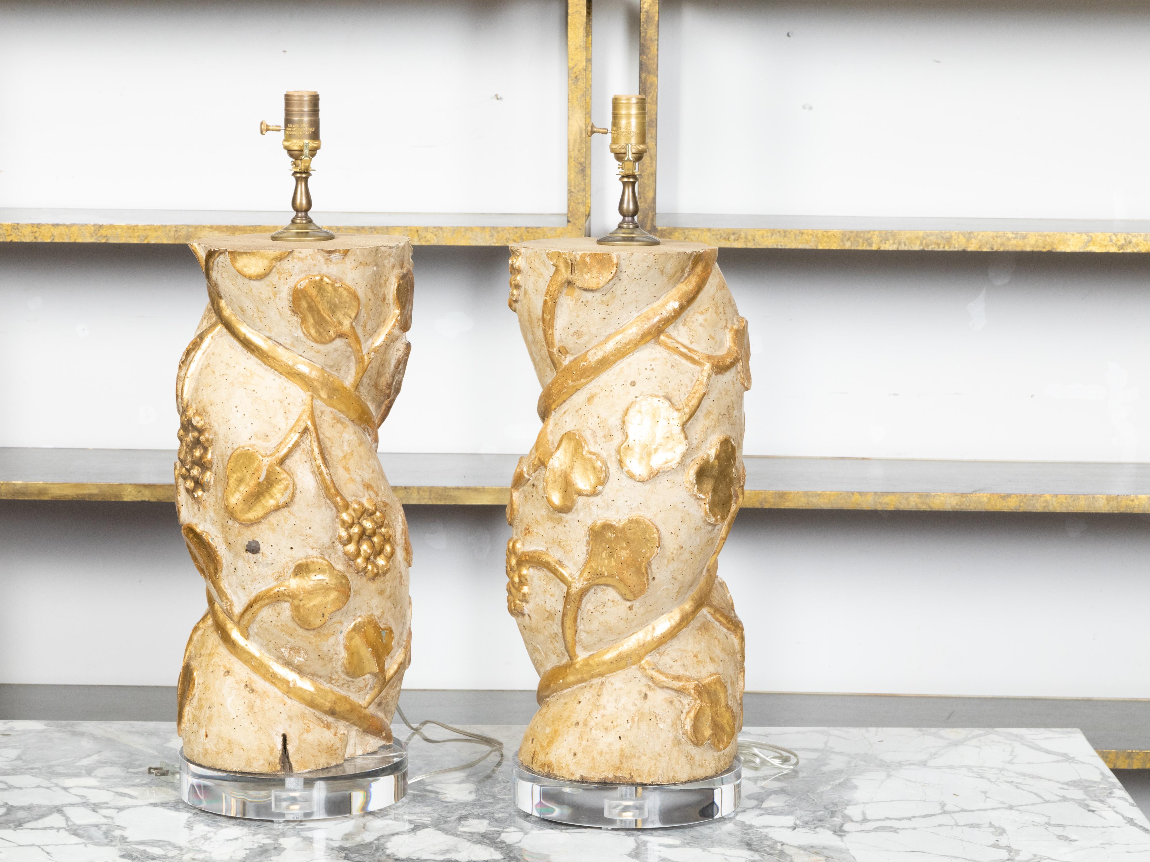 Carved Pair of 18th Century Italian Twisted Column Fragments Made into Table Lamps For Sale