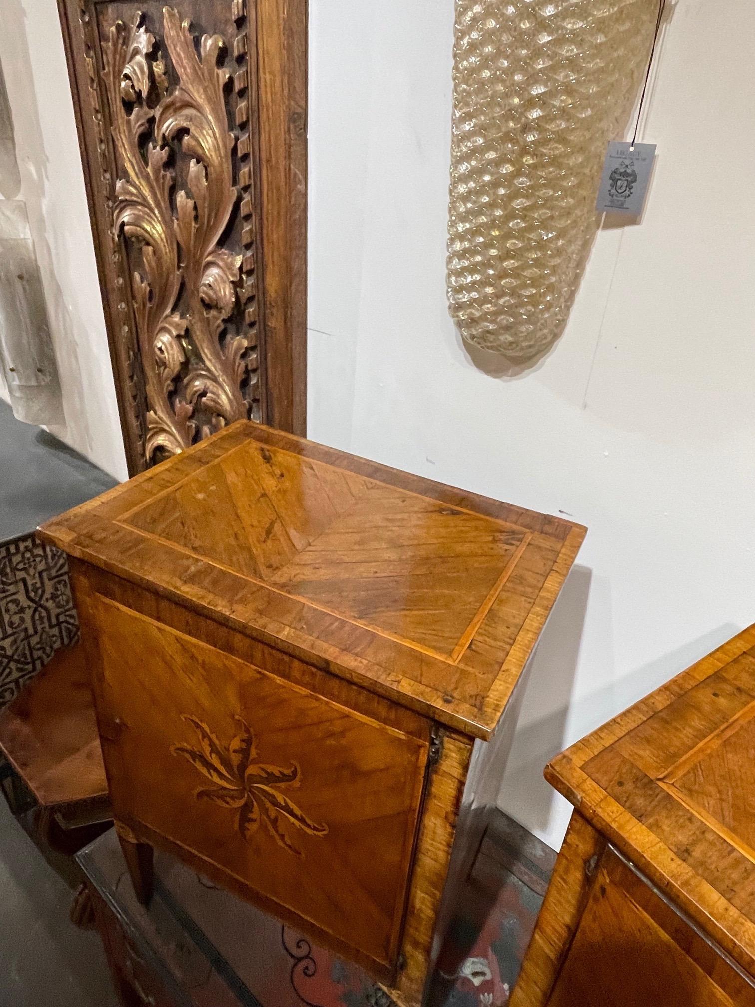 Pair of 18th Century Italian Walnut and Mahogany Inlaid Commodes In Good Condition In Dallas, TX