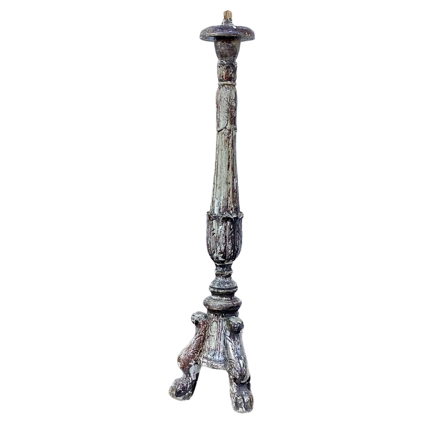 Baroque Pair Of 18th Century Large Italian Carved Candlesticks For Sale
