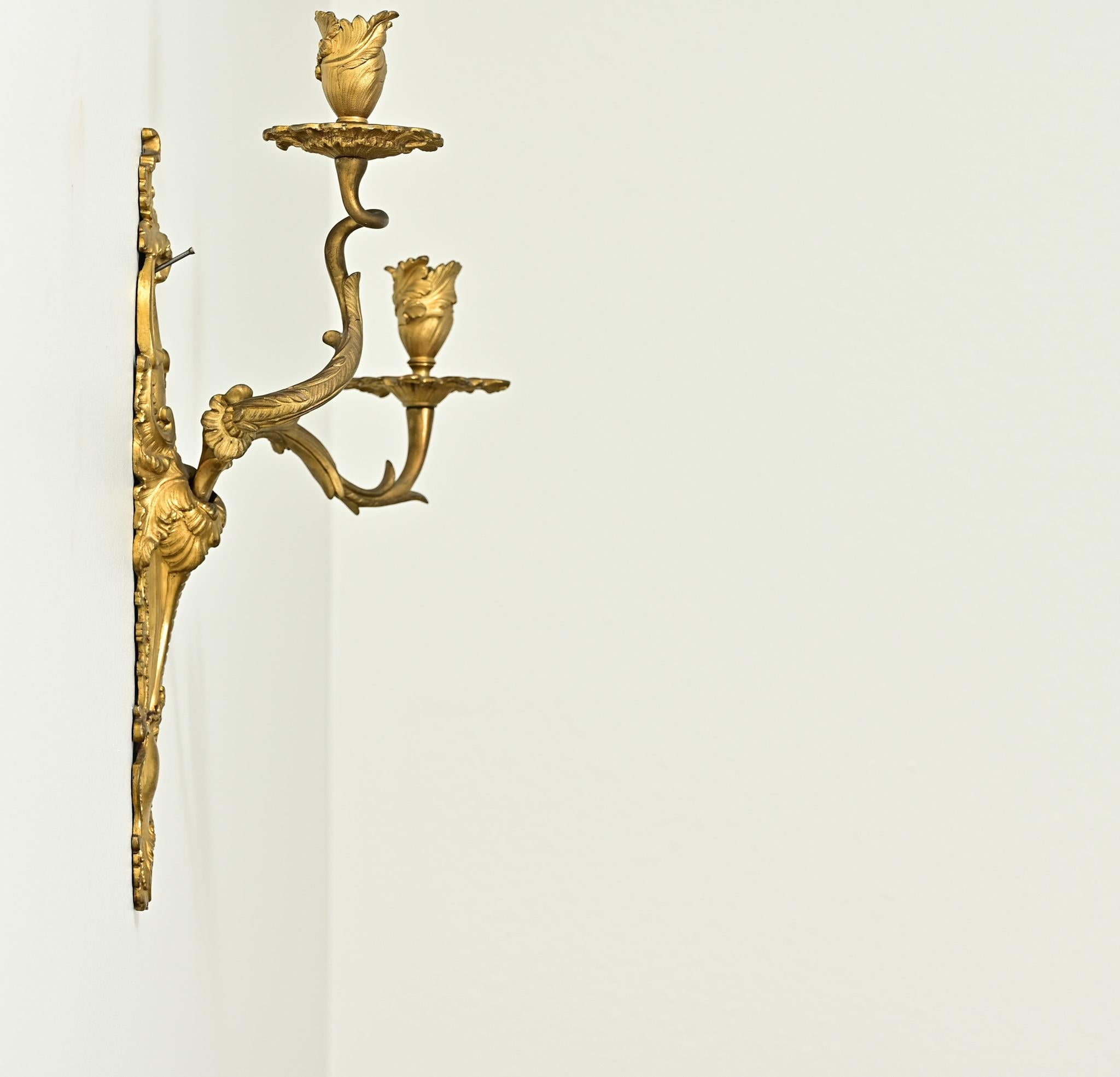 Pair of 18th Century Louis XV Brass Sconces For Sale 1