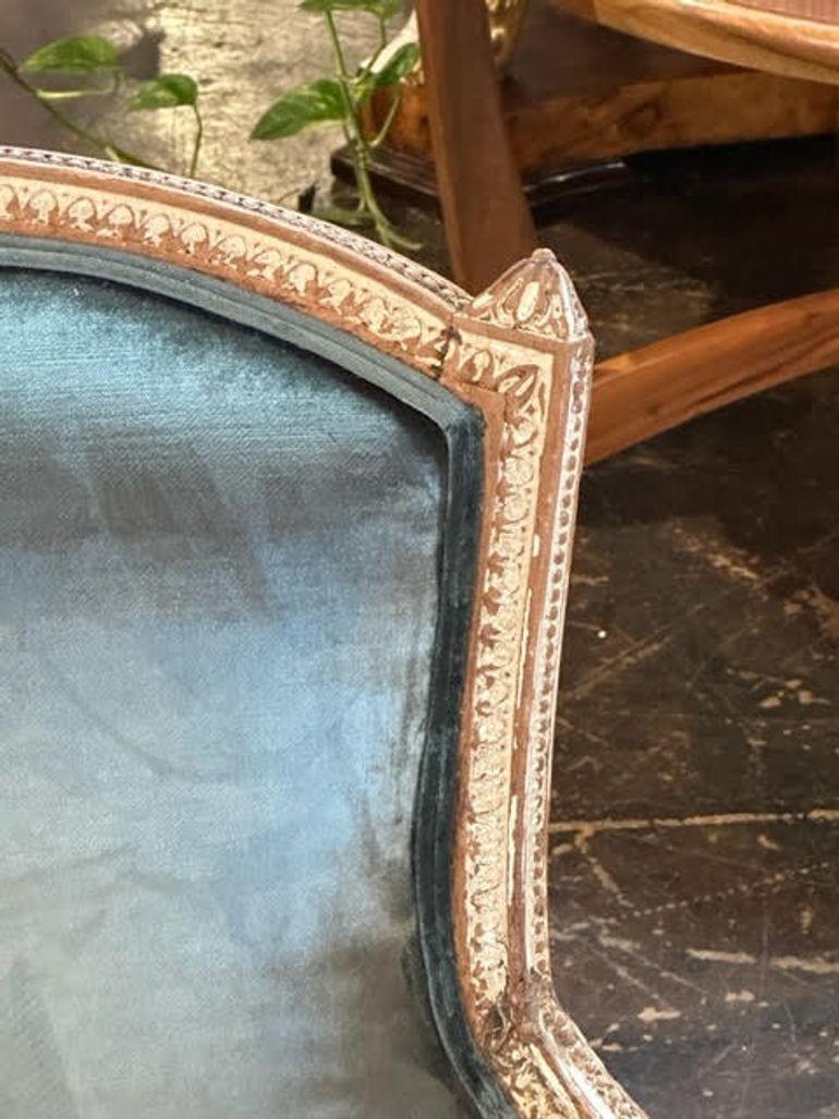 Pair of 18th Century Louis XVI Chairs with Velvet Upholstery In Good Condition For Sale In Dallas, TX