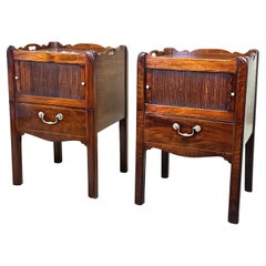 Antique Pair Of 18th Century Mahogany Bedside Night Tables