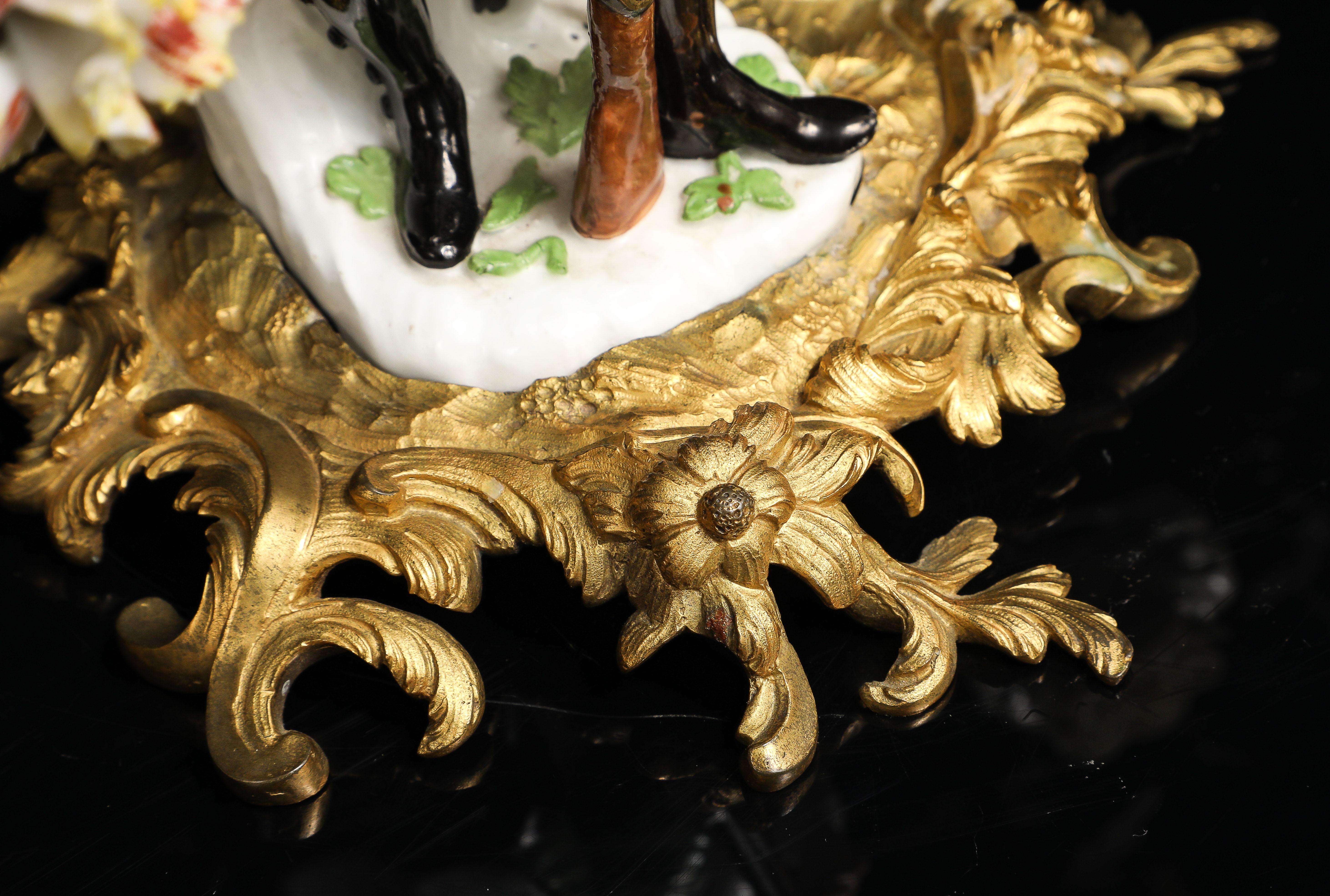 Paar Meissen Porcelain Figural & Ormolu Mounted Candelabras aus dem 18. im Angebot 10