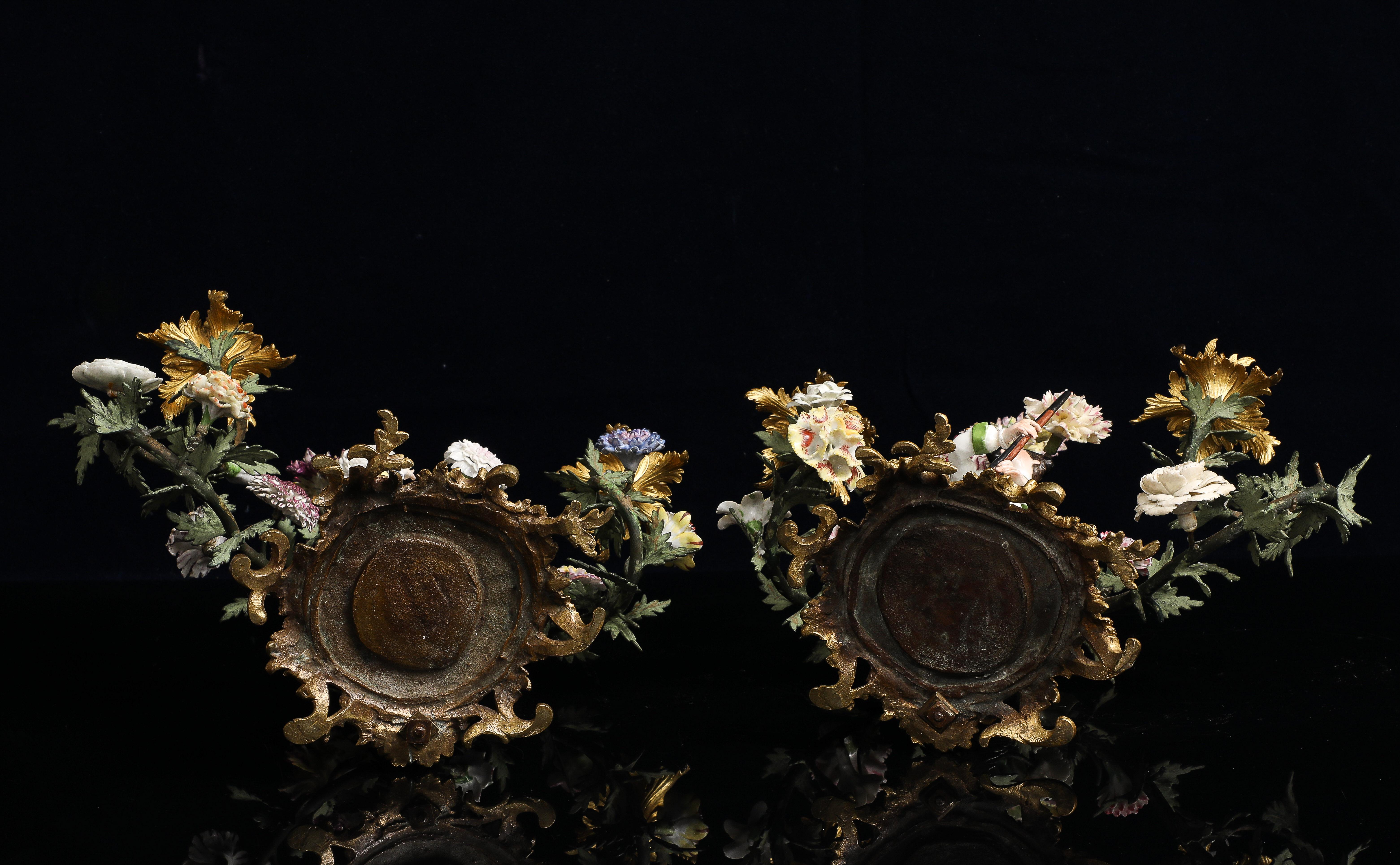 Paar Meissen Porcelain Figural & Ormolu Mounted Candelabras aus dem 18. im Angebot 13