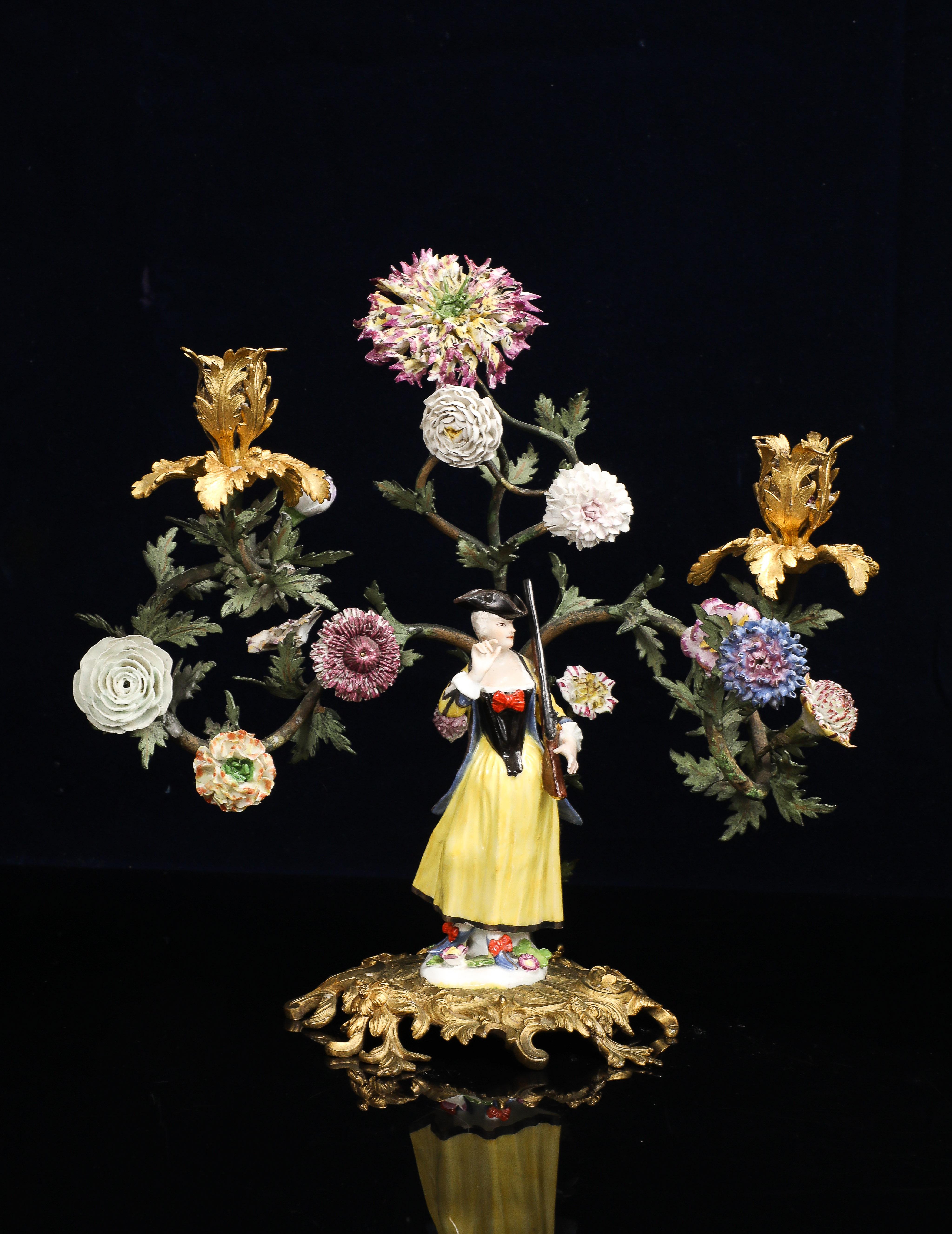 Paar Meissen Porcelain Figural & Ormolu Mounted Candelabras aus dem 18. im Angebot 1