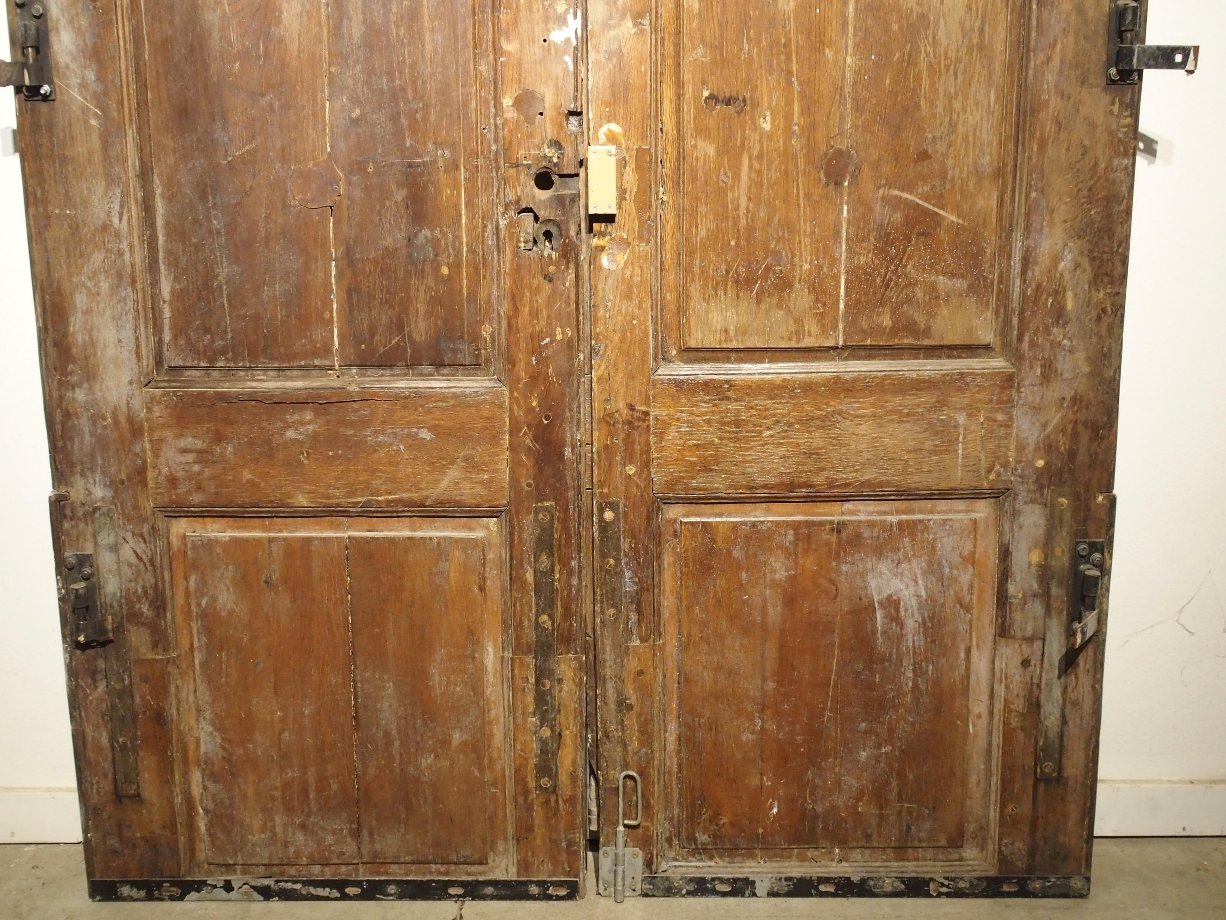 Pair of 18th Century Oak Entry Doors from Troyes, France 9
