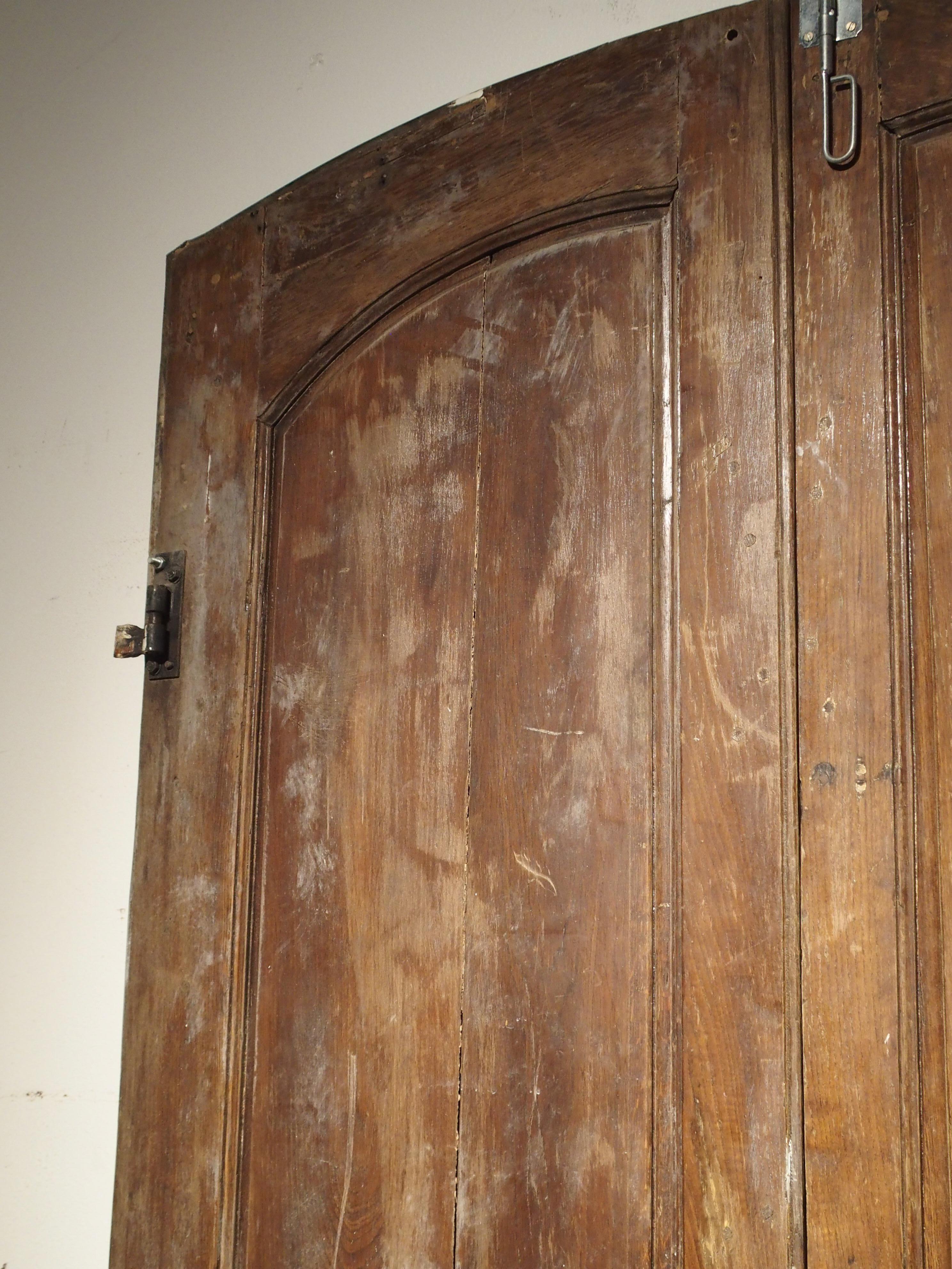 Pair of 18th Century Oak Entry Doors from Troyes, France 10