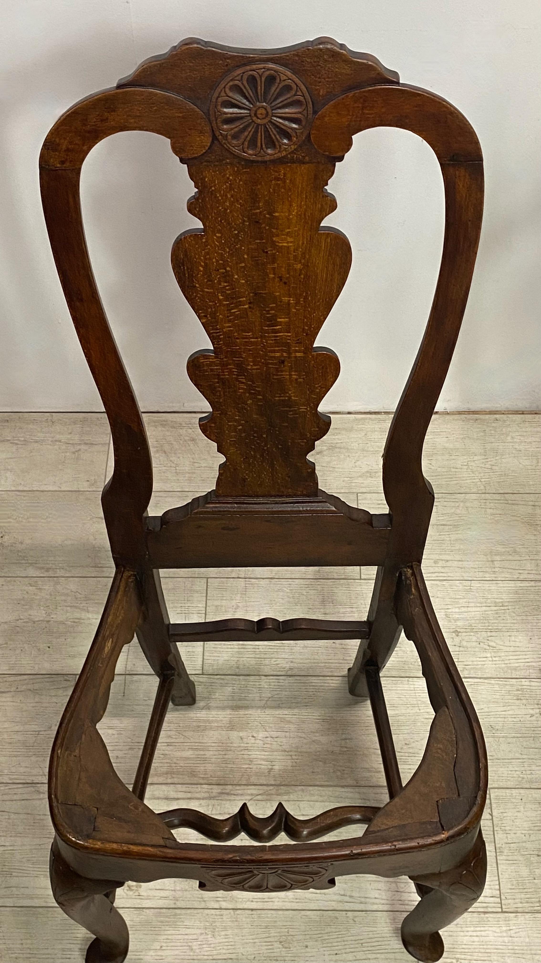 Pair of 18th Century Queen Anne Style Oak Side Chairs For Sale 3