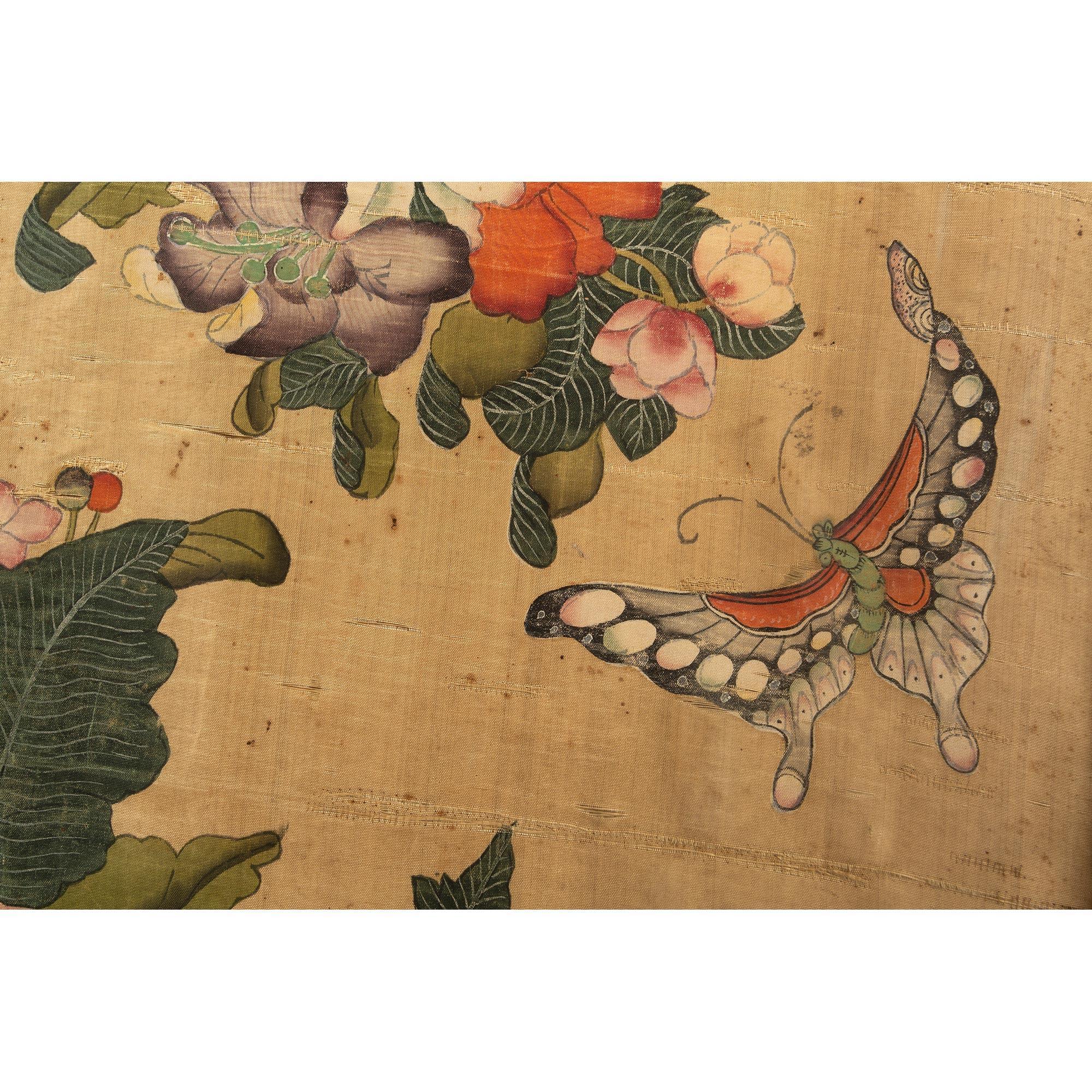 Pair of 18th Century Panels of Hand Painted Asian Silk For Sale 4