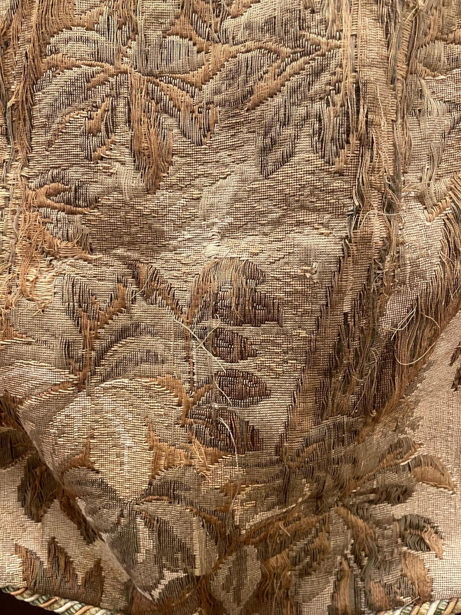Pair of 18th Century Pillows Made from an 18th Century Tapestry Fragment 7