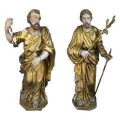 Paire de statuettes en bois polychrome du 18ème siècle