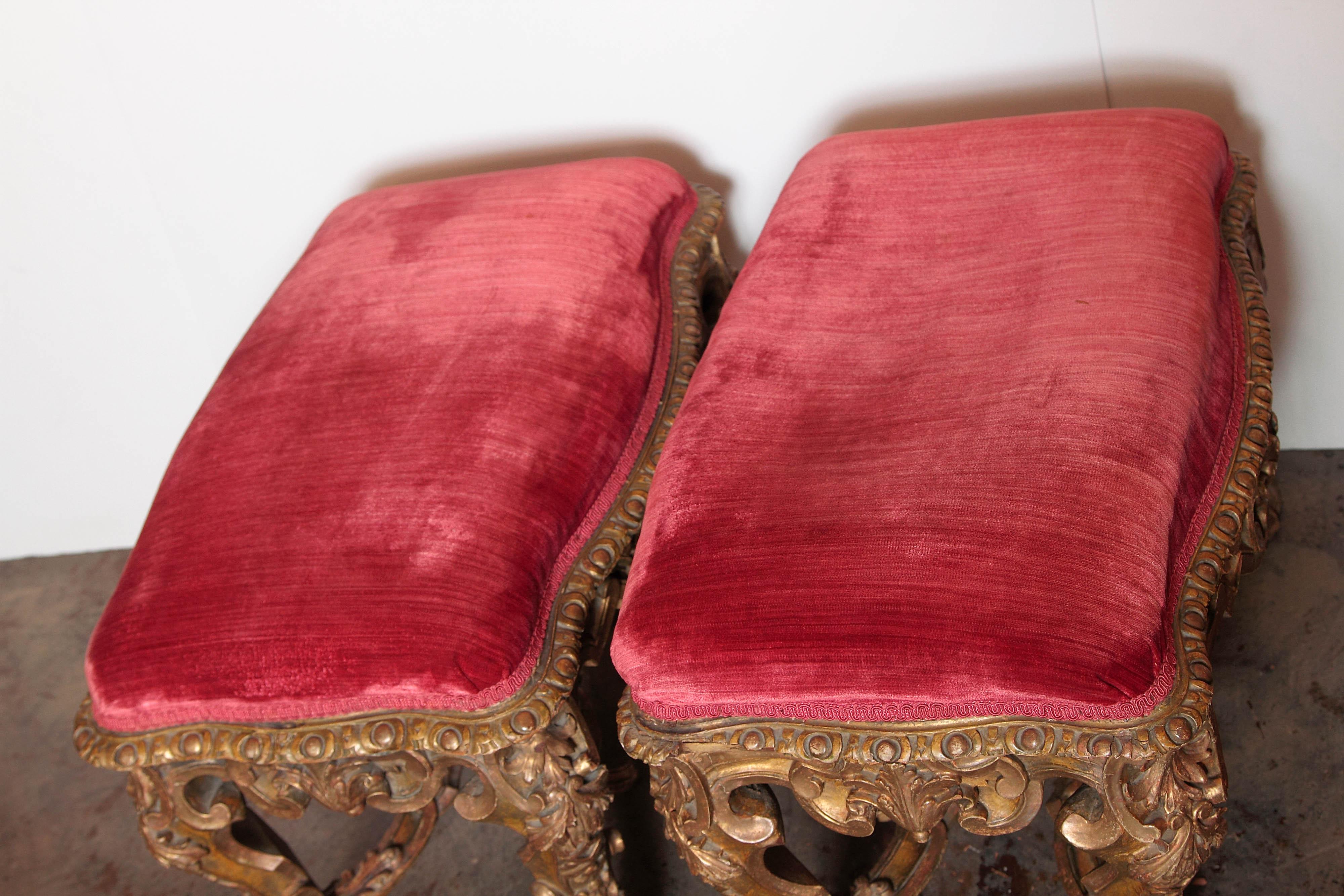 Pair of 18th Century Regence Carved and Gilt Benches 4