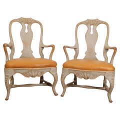 Paire de fauteuils rococo du 18e siècle