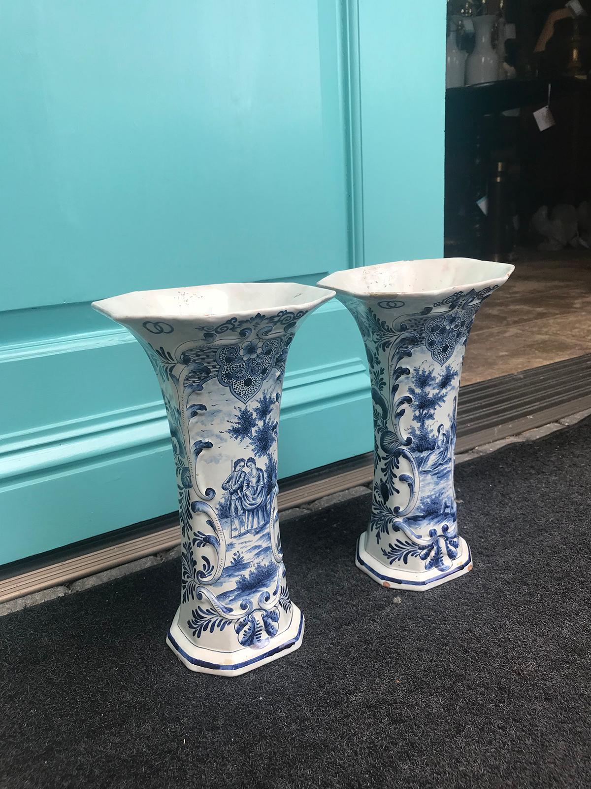Pair of 18th Century Soft Glazed Delft Vases, Marked JV In Good Condition In Atlanta, GA