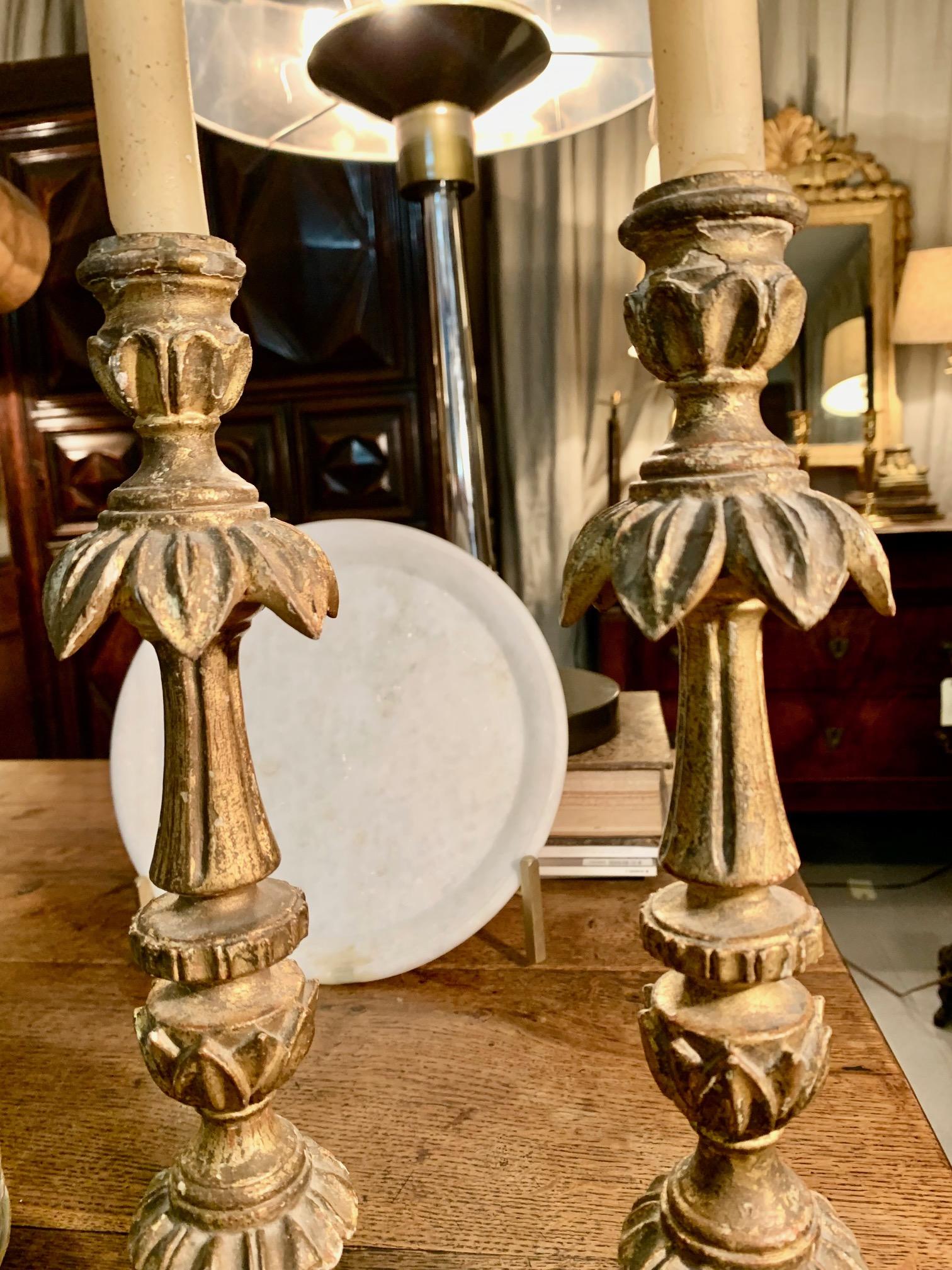 Pair of 18th  Century Spanish Carved Giltwood  Candlestick  Torchere  For Sale 8