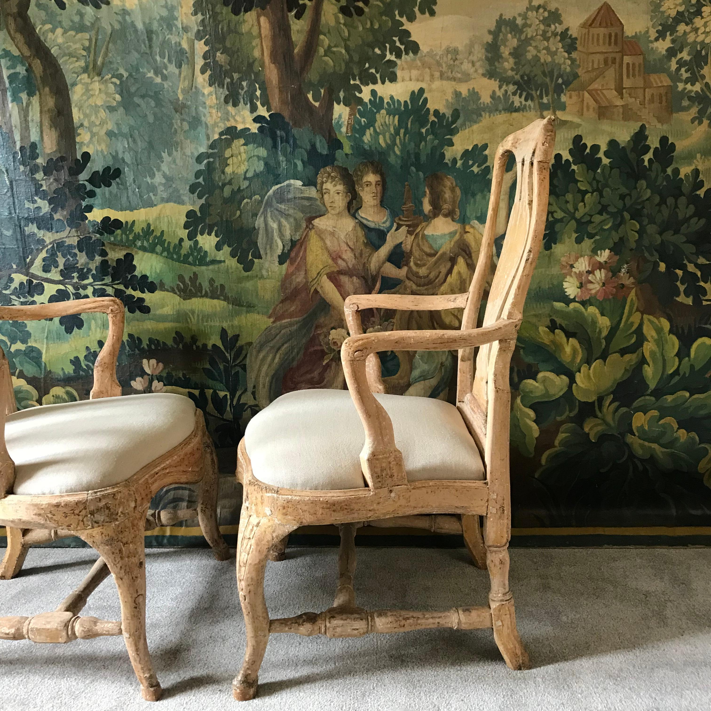 Schwedisches Paar Stühle aus dem 18. Jahrhundert im Angebot 5