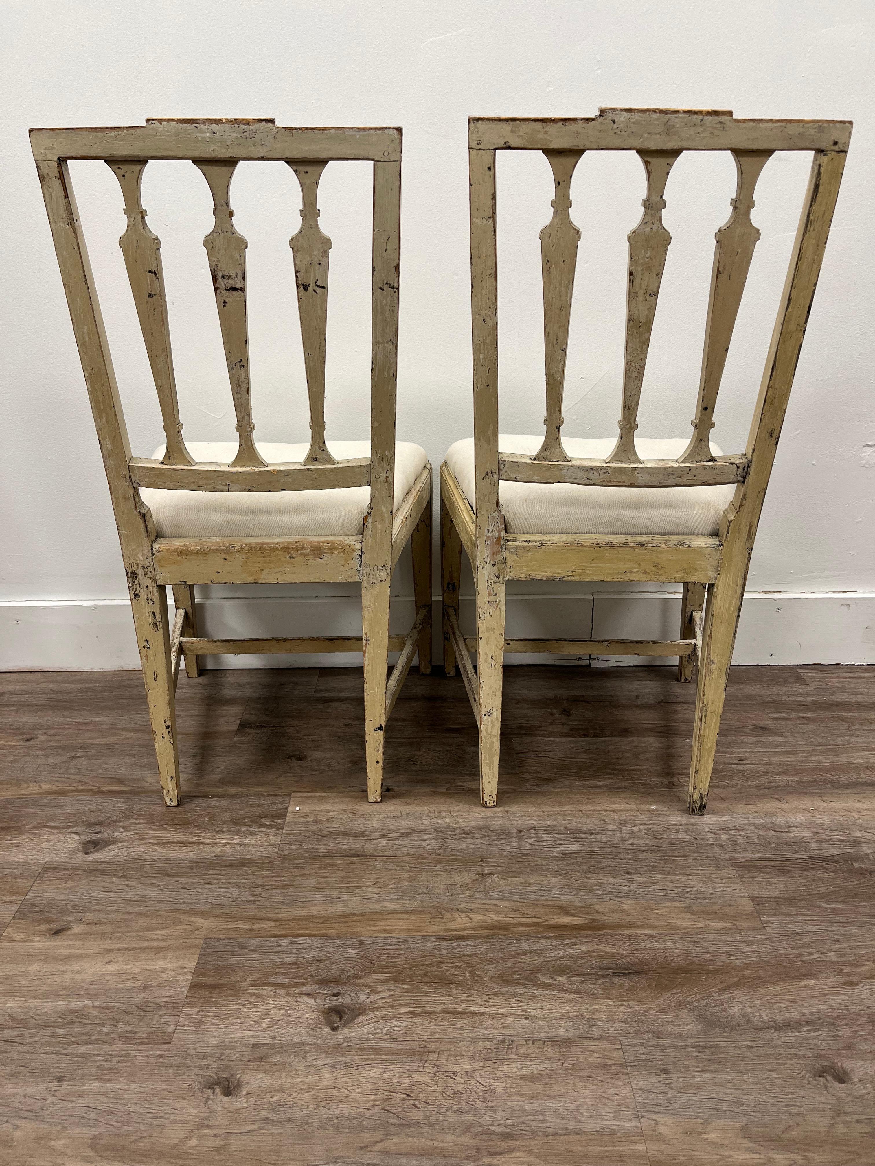 Pair of 18th Century Swedish Gustavian Chairs For Sale 5
